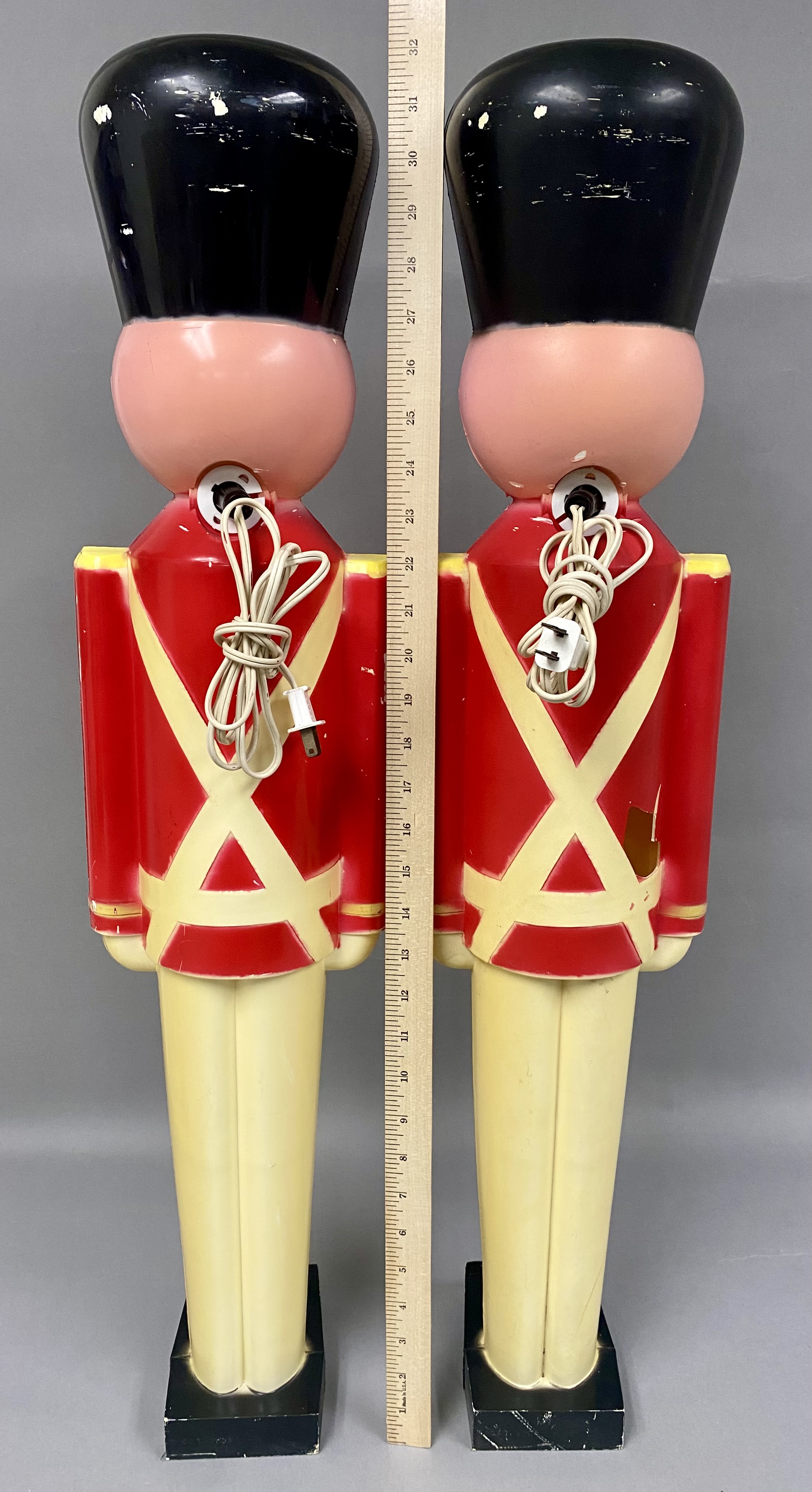 Vintage Toy Soldier Blow Mold Pair