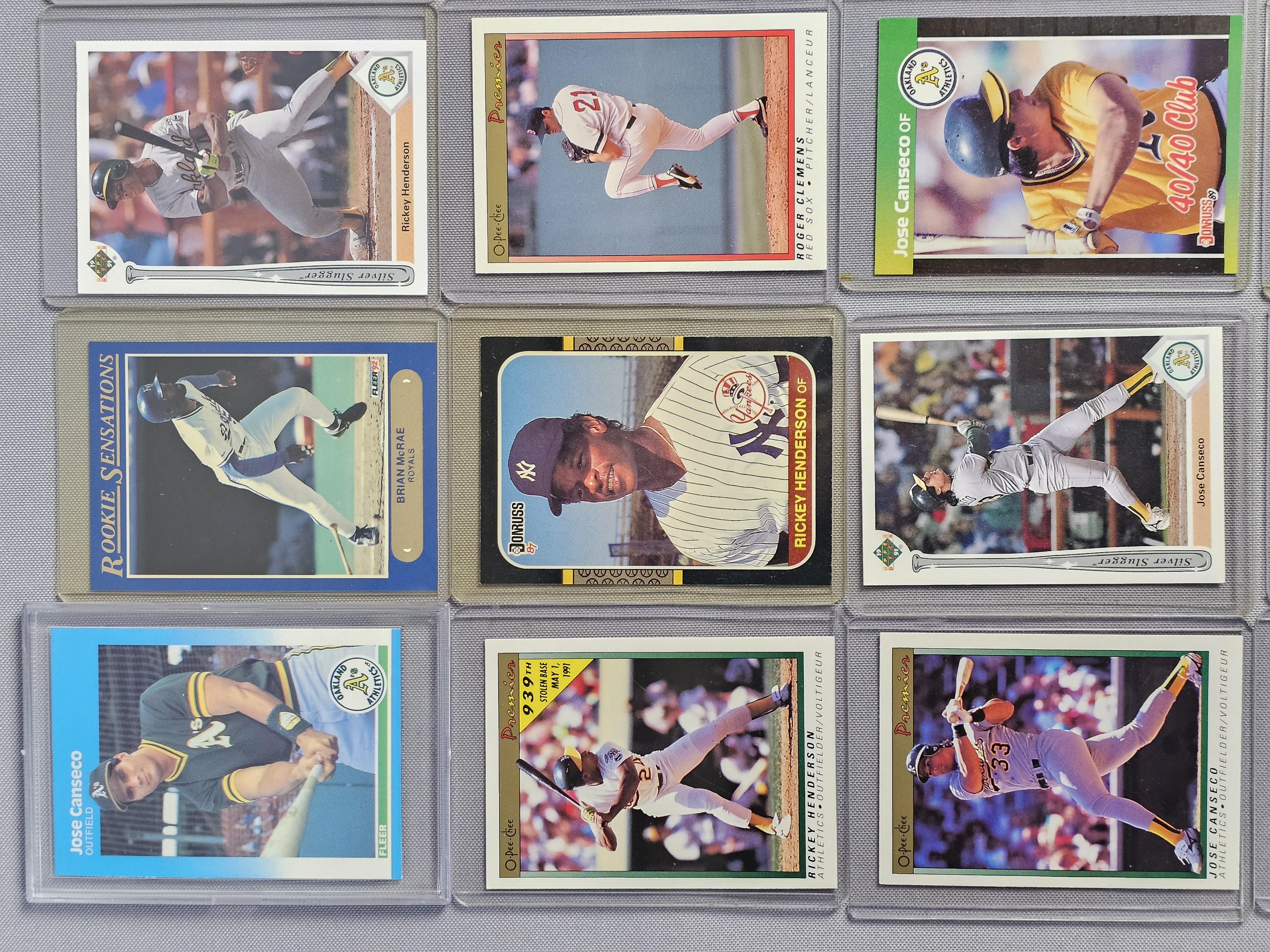 Collection of 25 Baseball Trading Cards