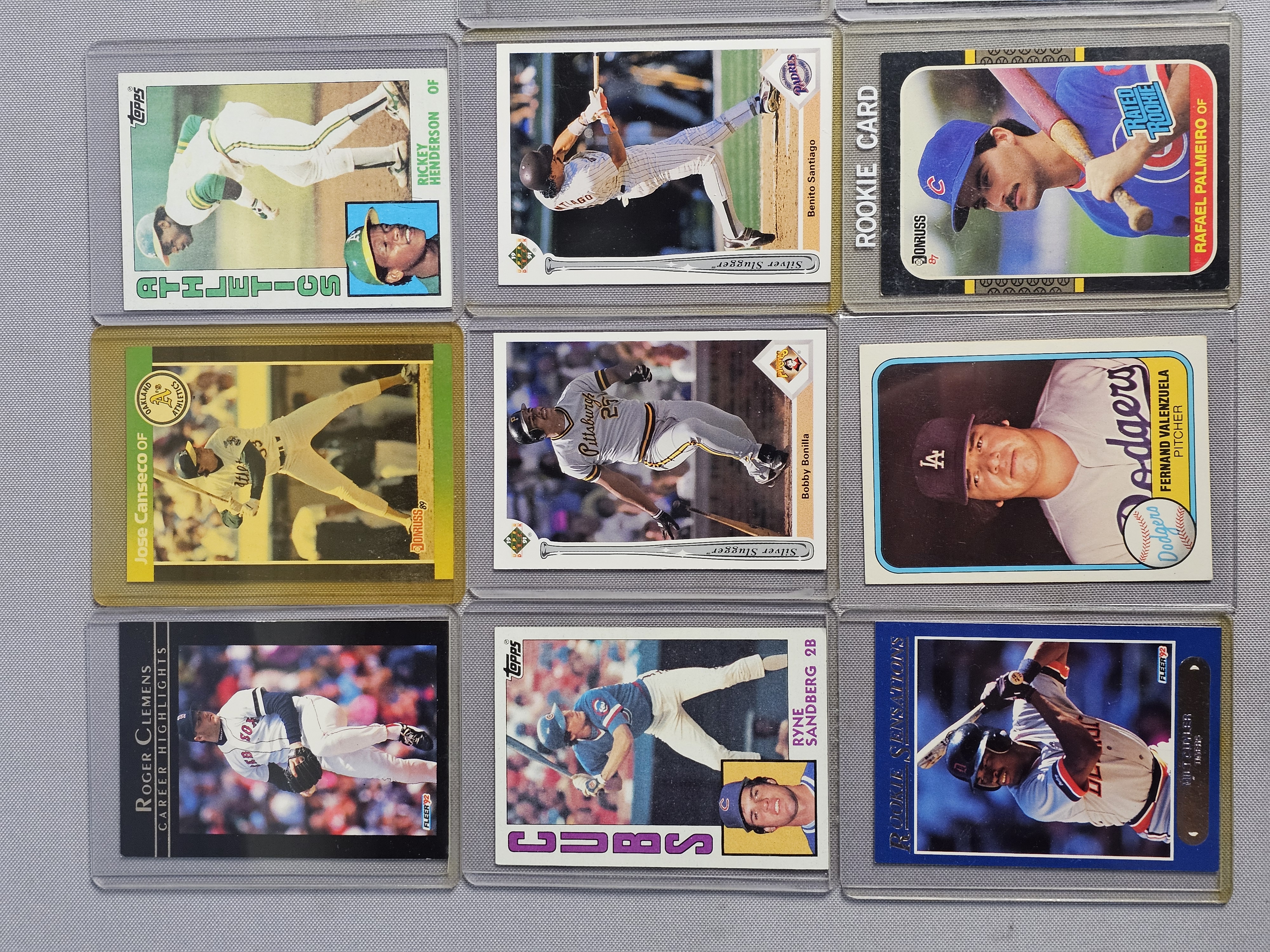 Collection of 25 Baseball Trading Cards