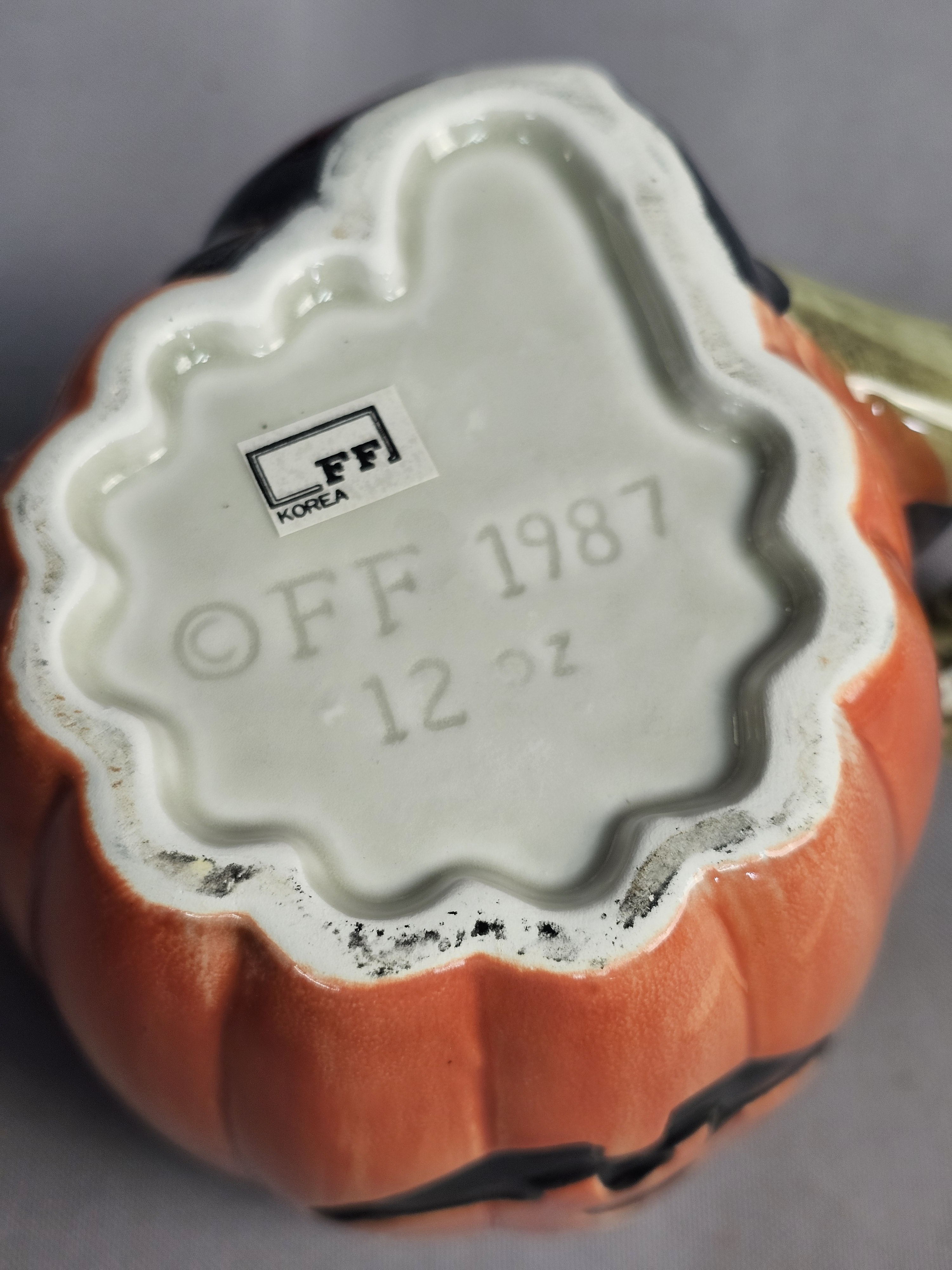 Fitz and Floyd Halloween Mug Pair