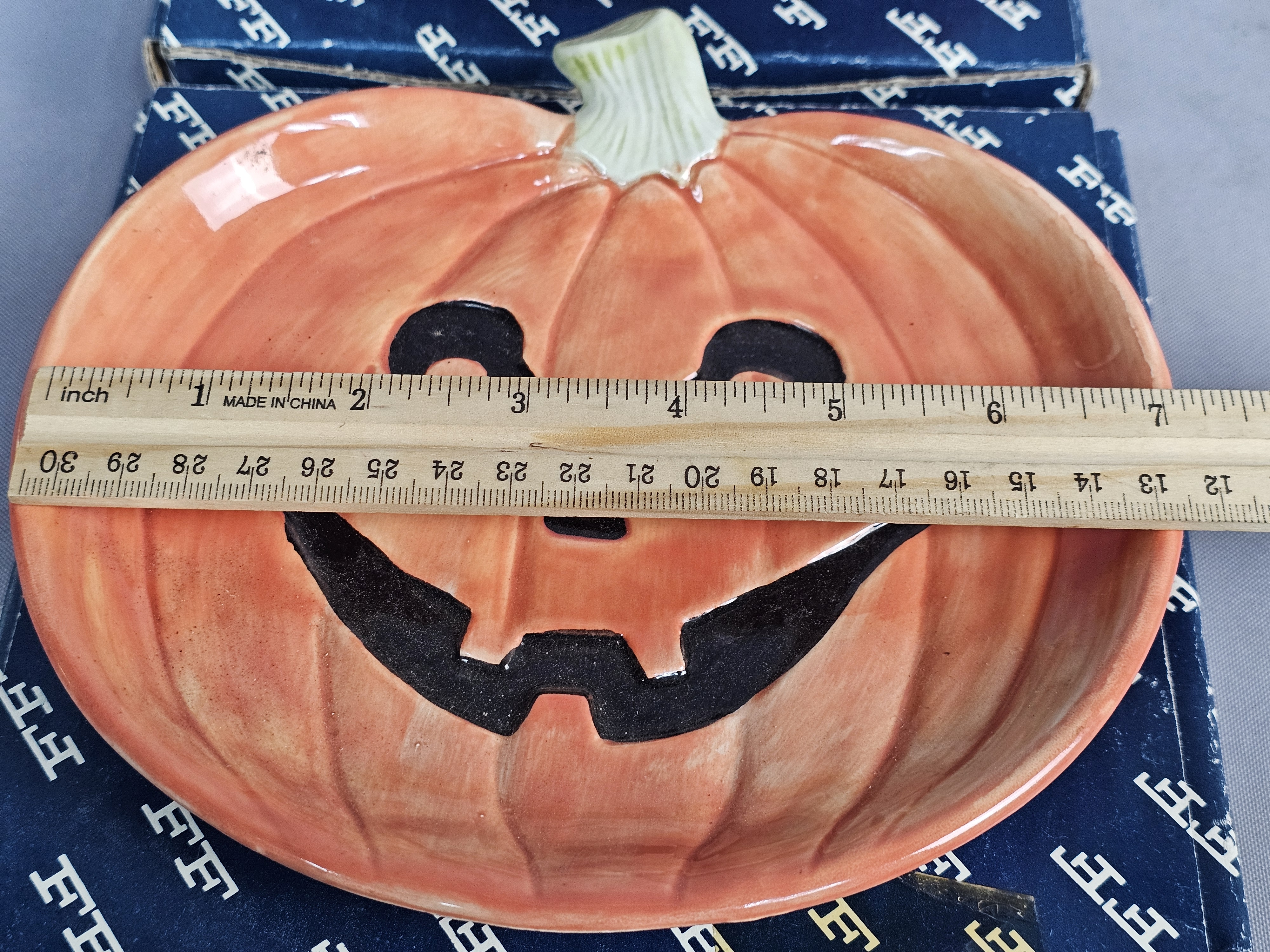 Pair of Fitz and Floyd Jack-O-Lantern Plates