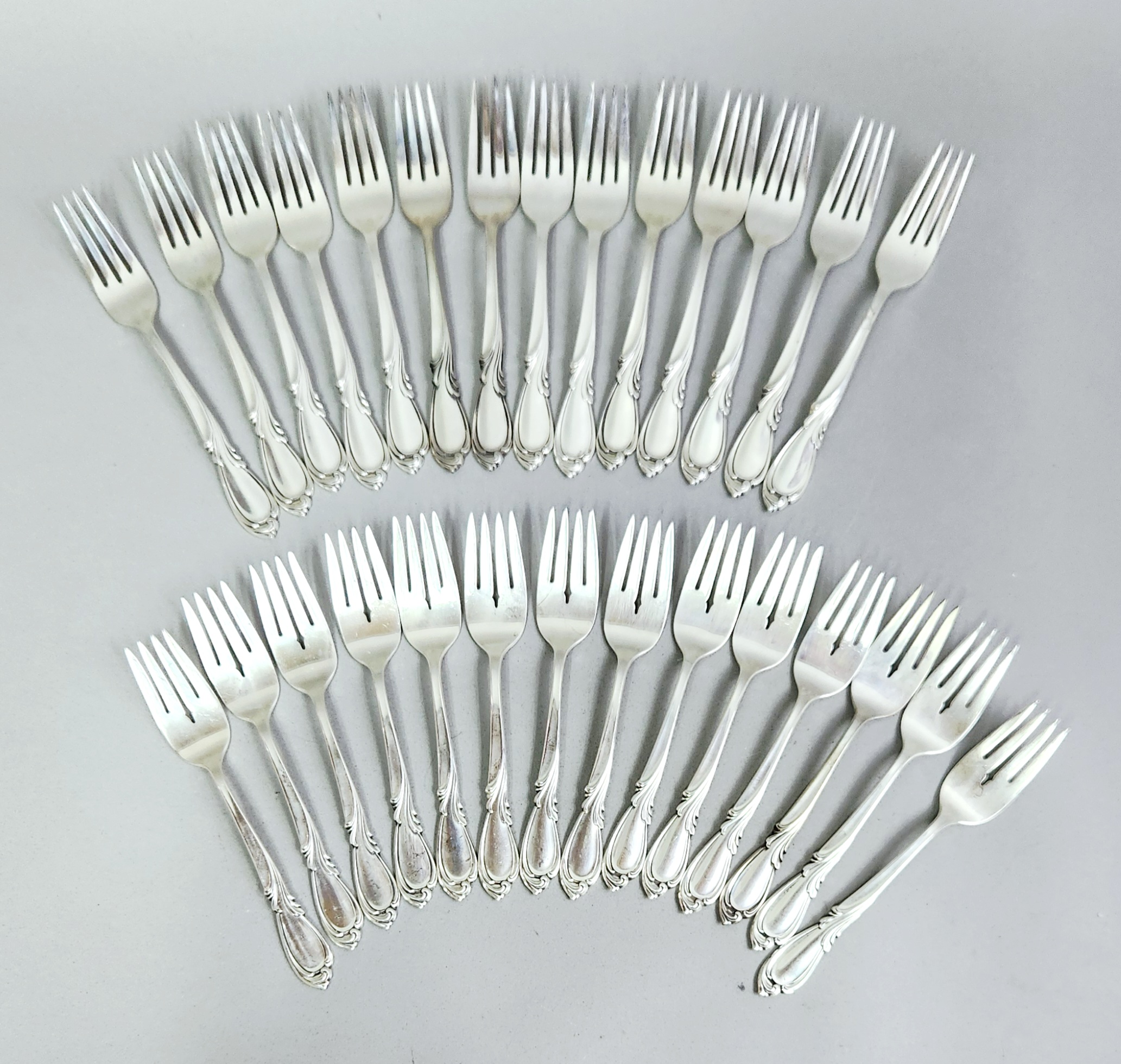 International Silver Sterling Flatware 2,065.06 Grams
