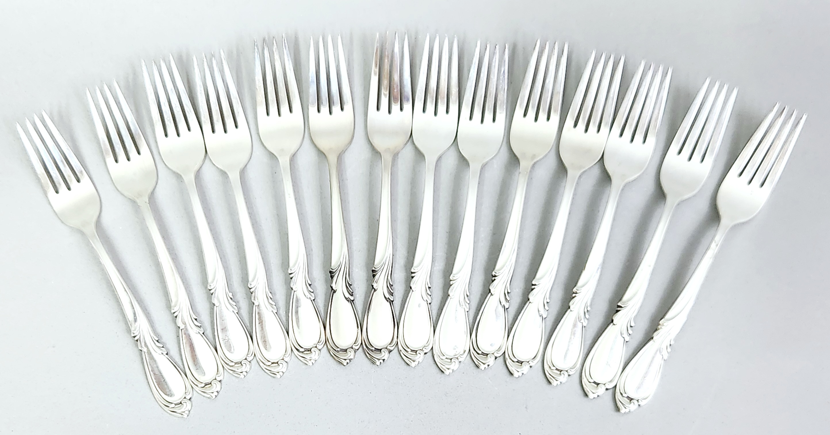 International Silver Sterling Flatware 2,065.06 Grams
