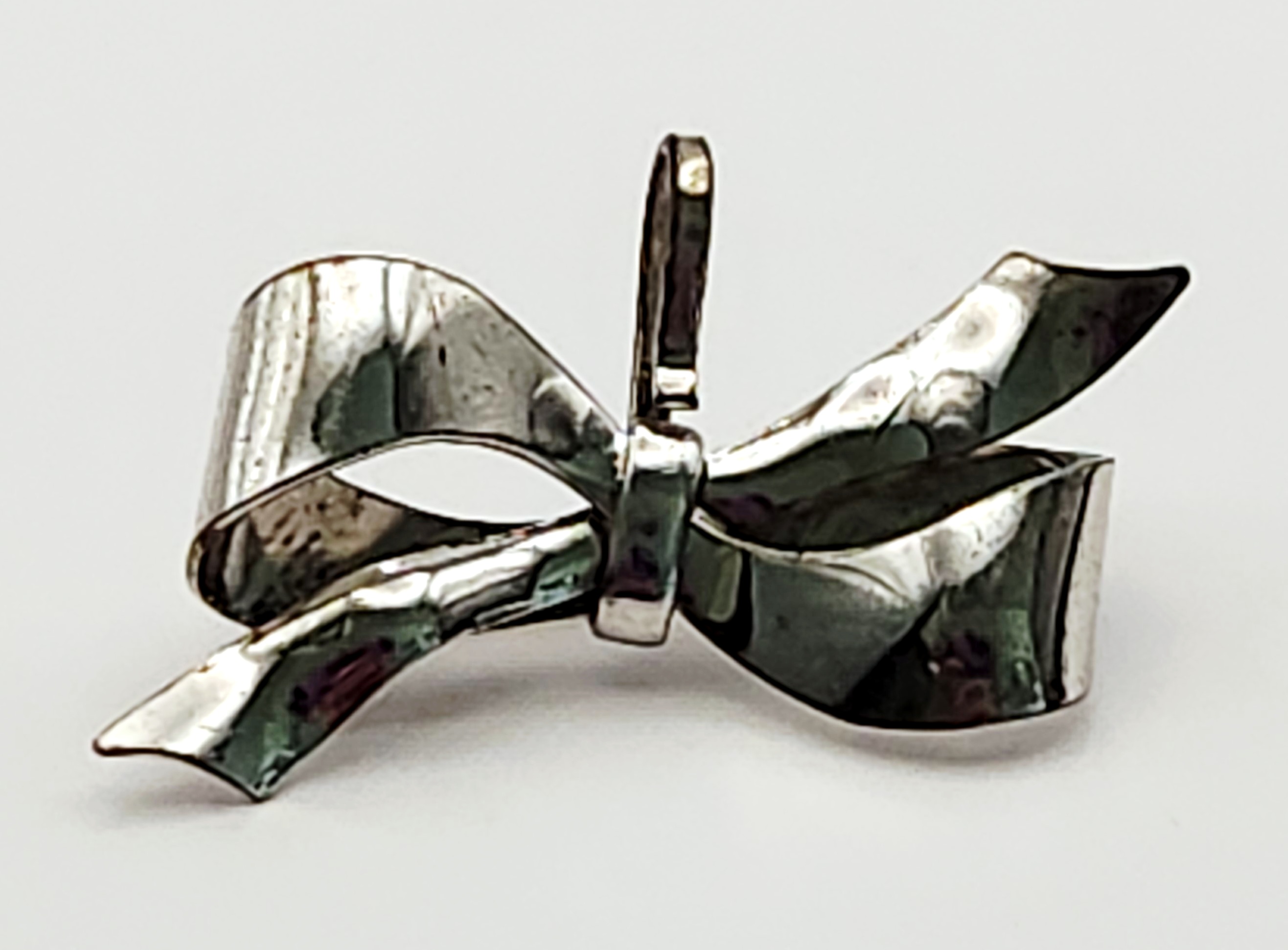 Uncas Sterling Bow Brooch-Pendant 3.6 Grams