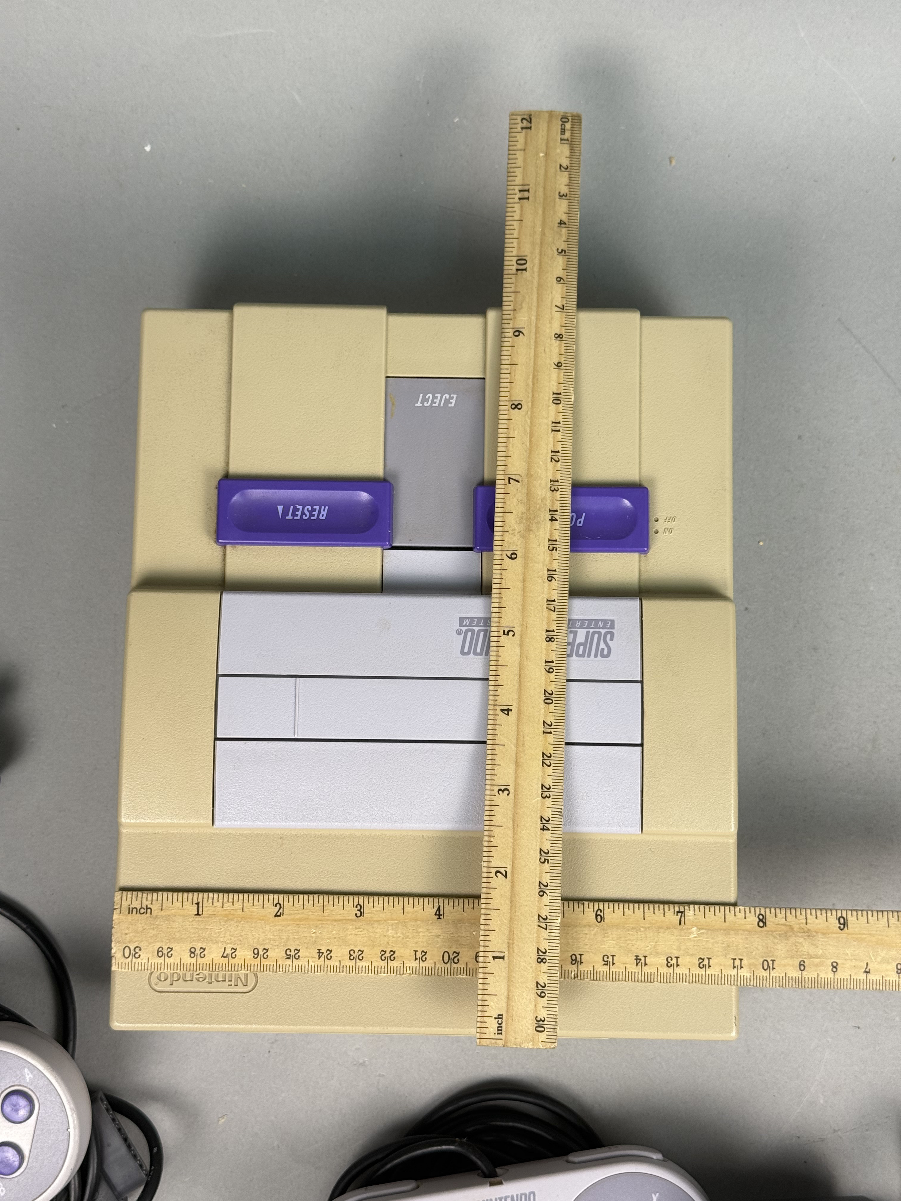 Nintendo Super Nintendo SNES Bundle