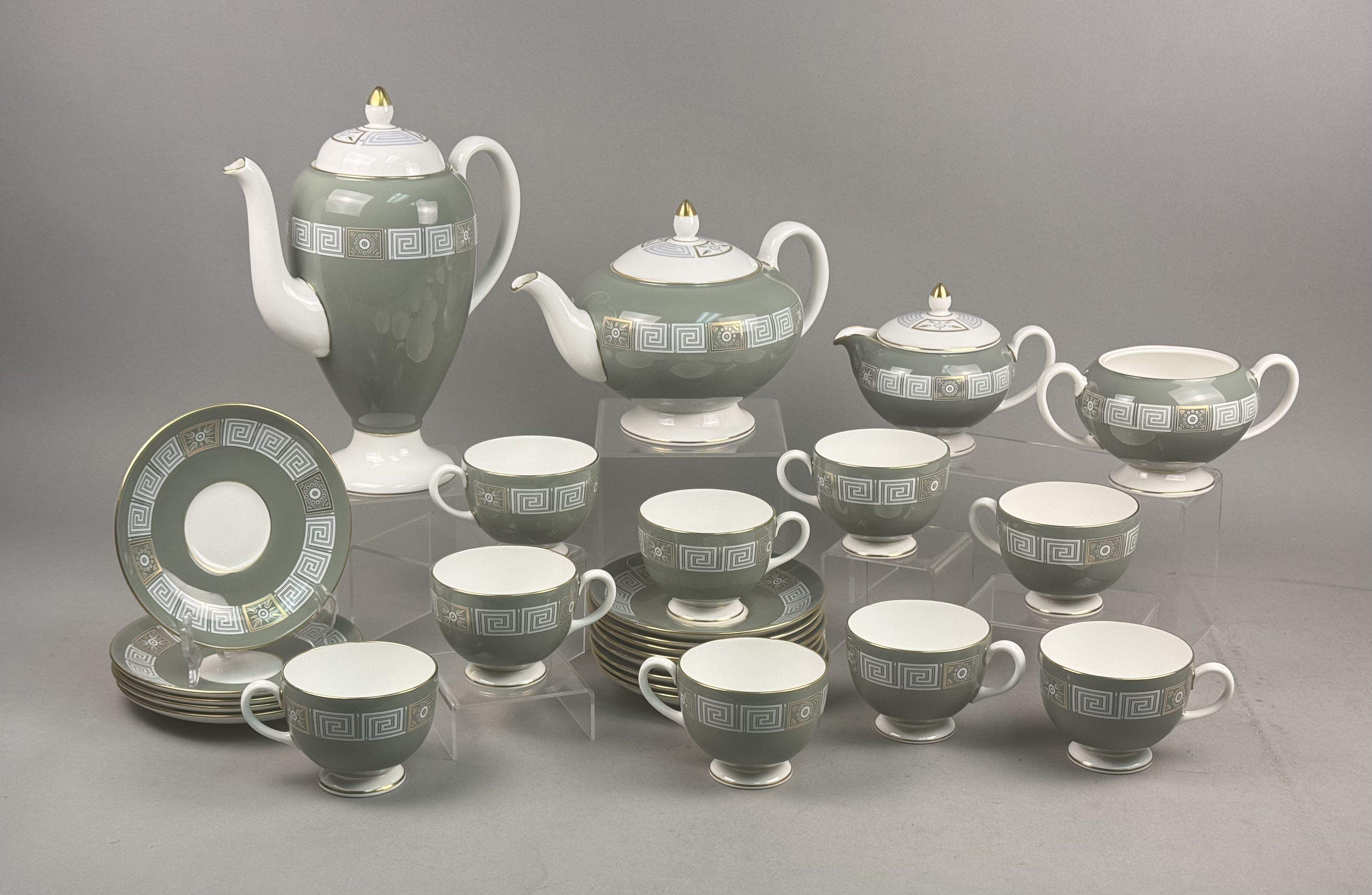Wedgwood Asia Green Bone China Set