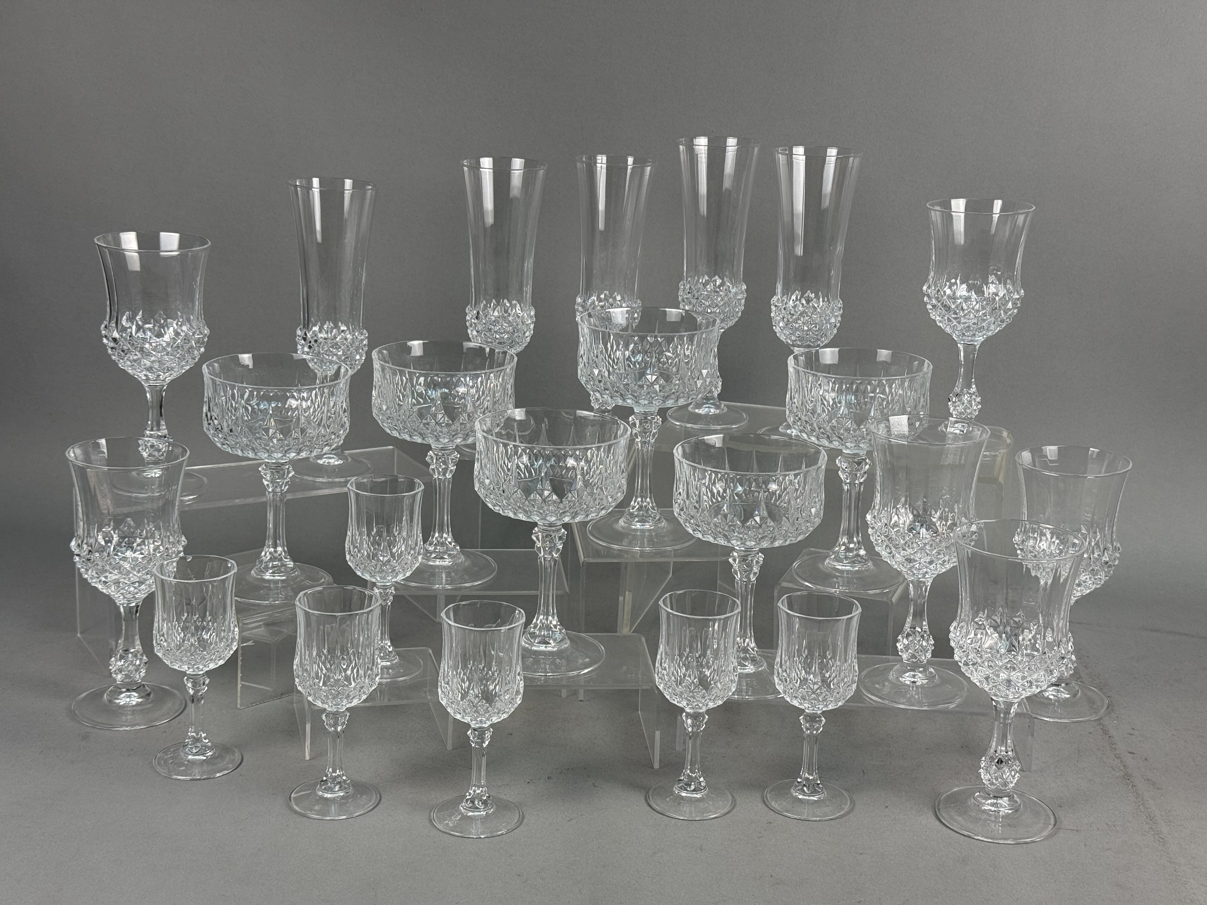 Cristal d'Arques Longchamp Crystal Stemware