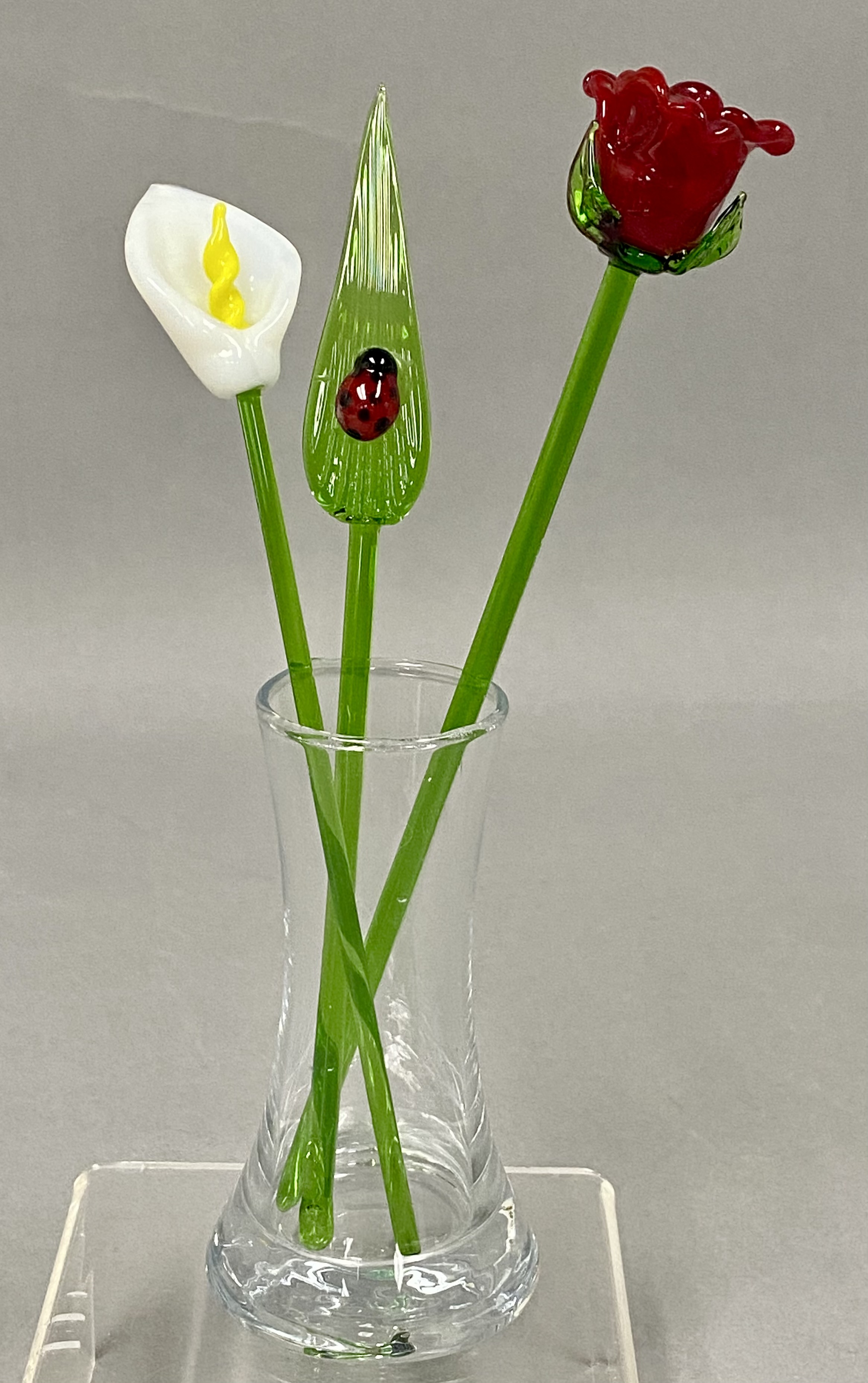 Red Co. Glass Flower Bouquet Set