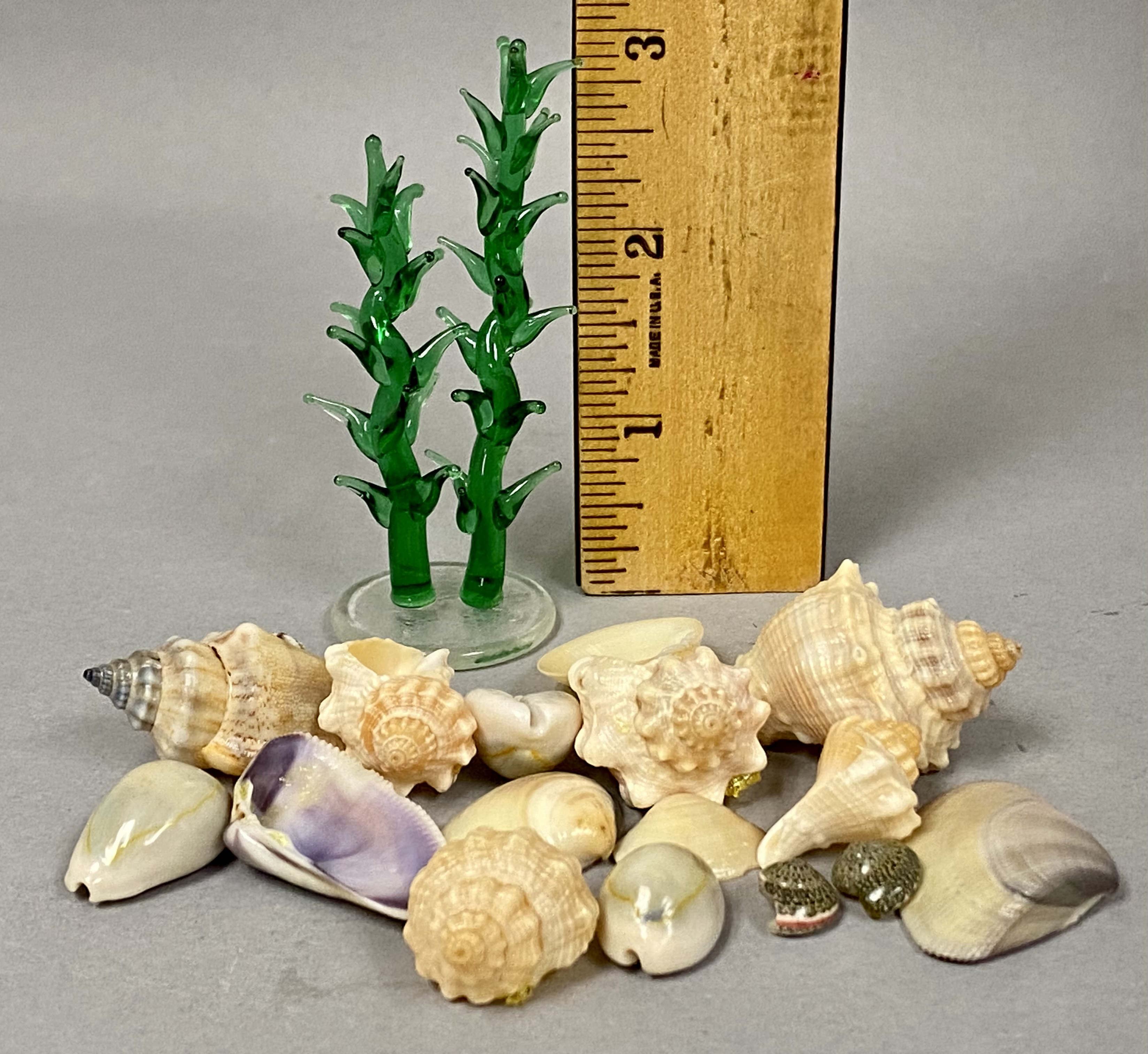 Miniature Art Glass Aquarium Scene