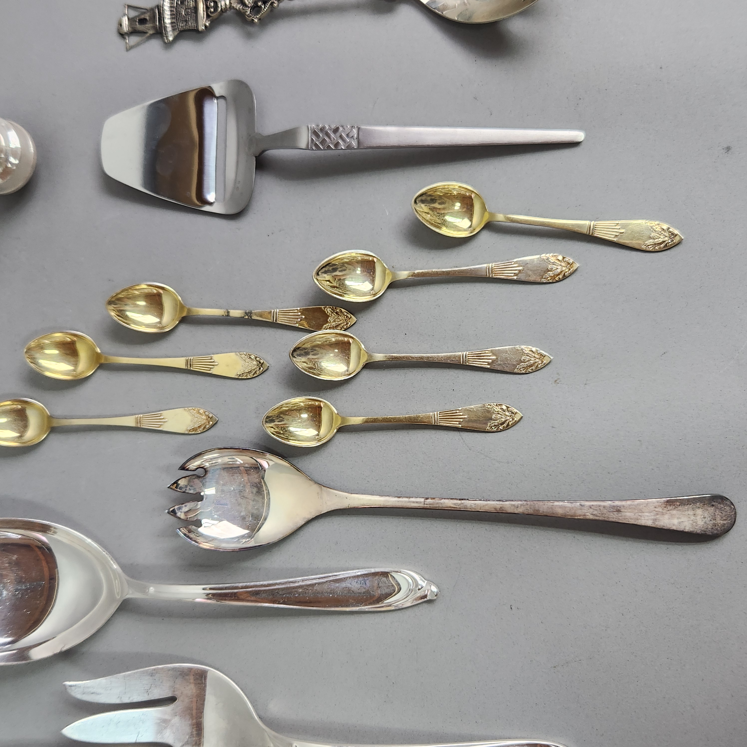 Decorative Silver Plate Serving Pieces