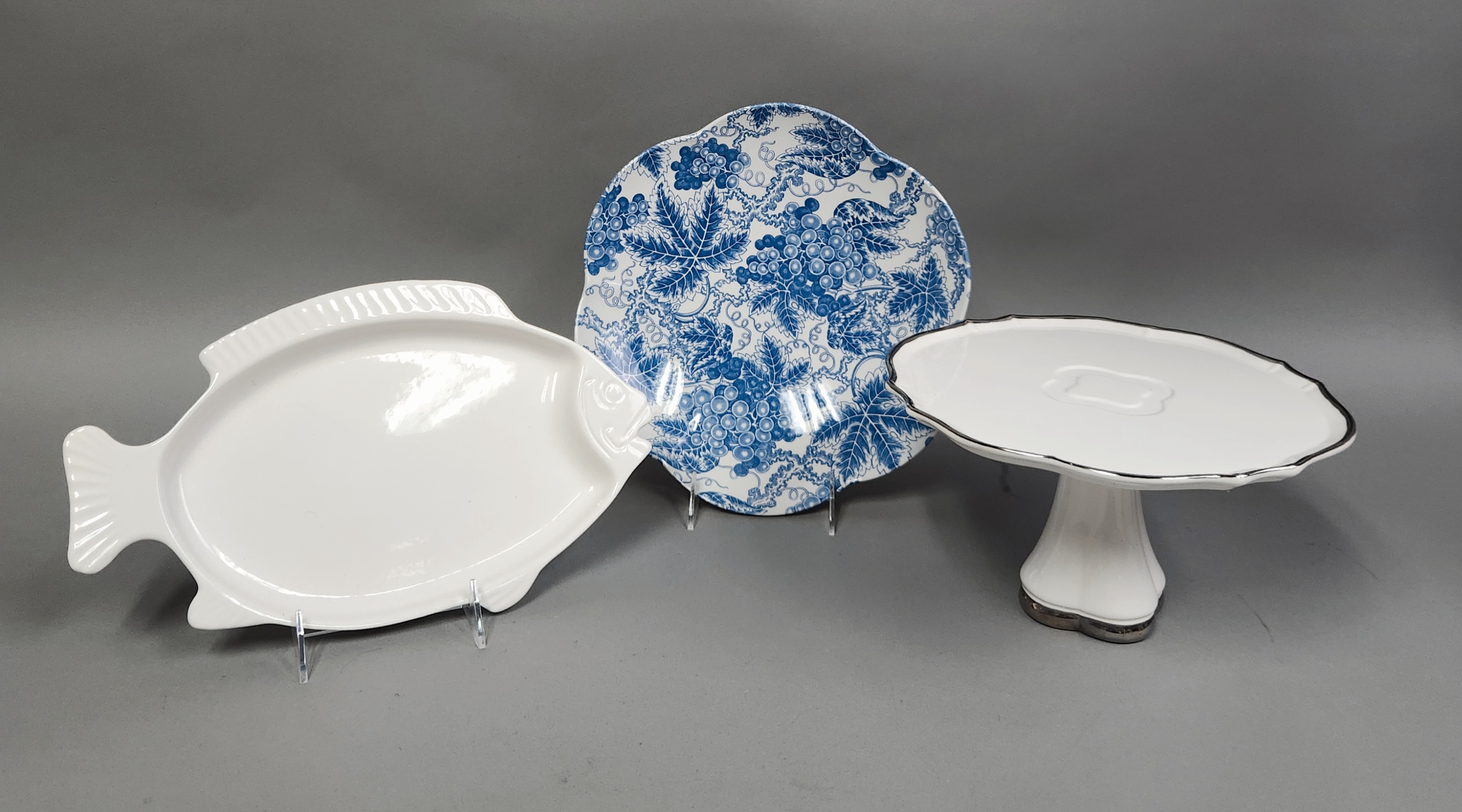 Ceramic Servers Including Spode
