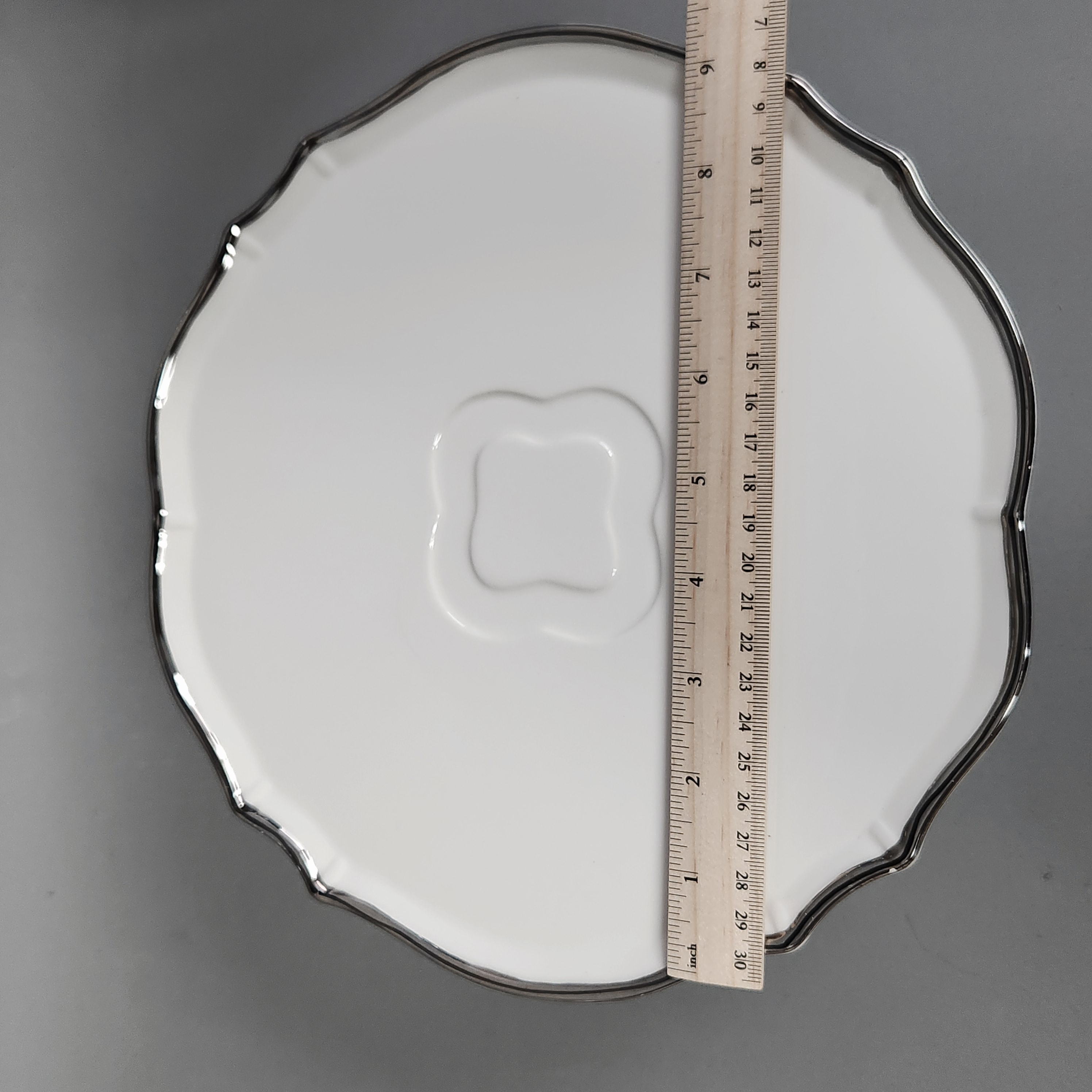 Ceramic Servers Including Spode