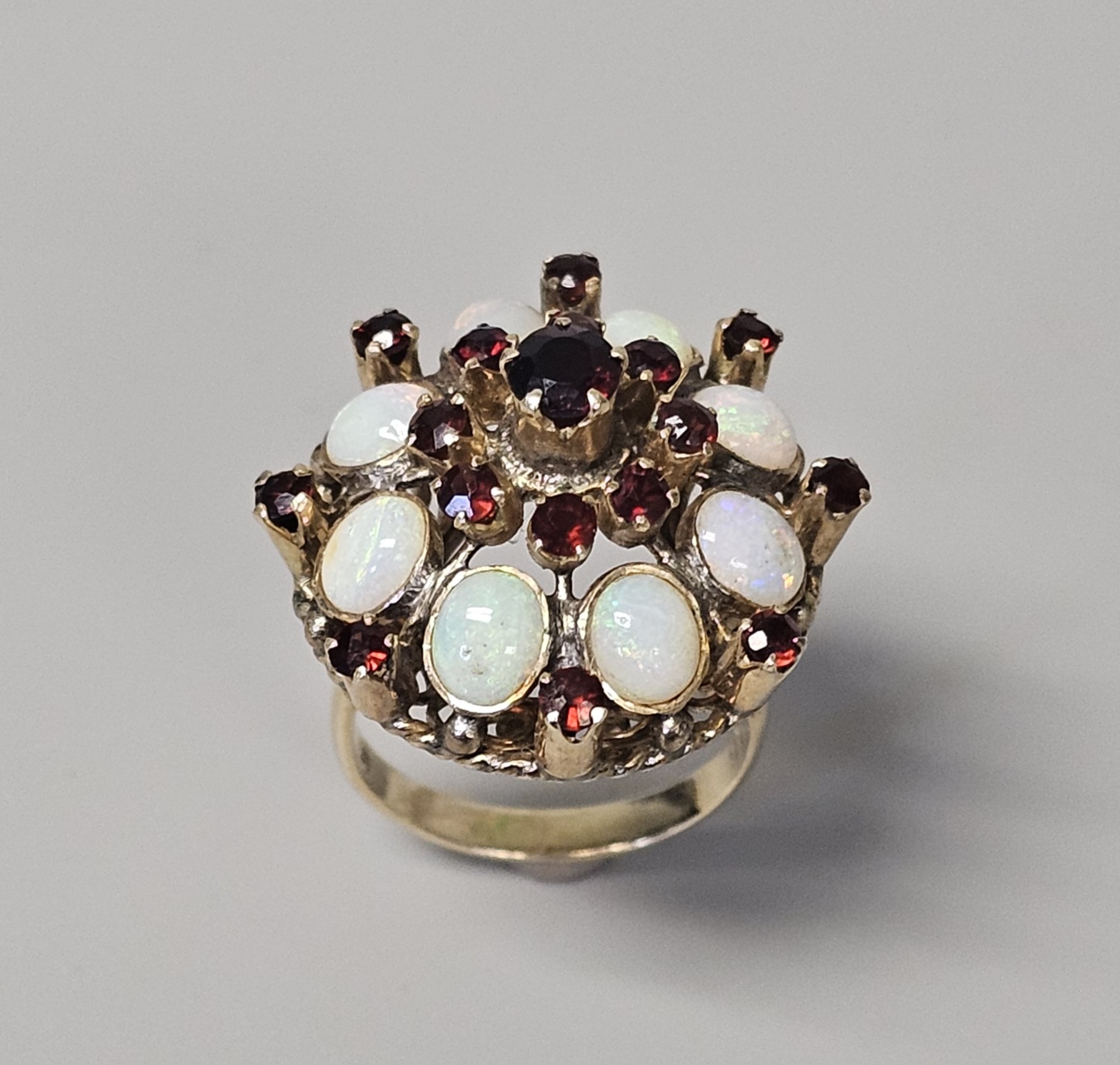 14K Gold Opal Garnet Princess Ring 7.4 Grams