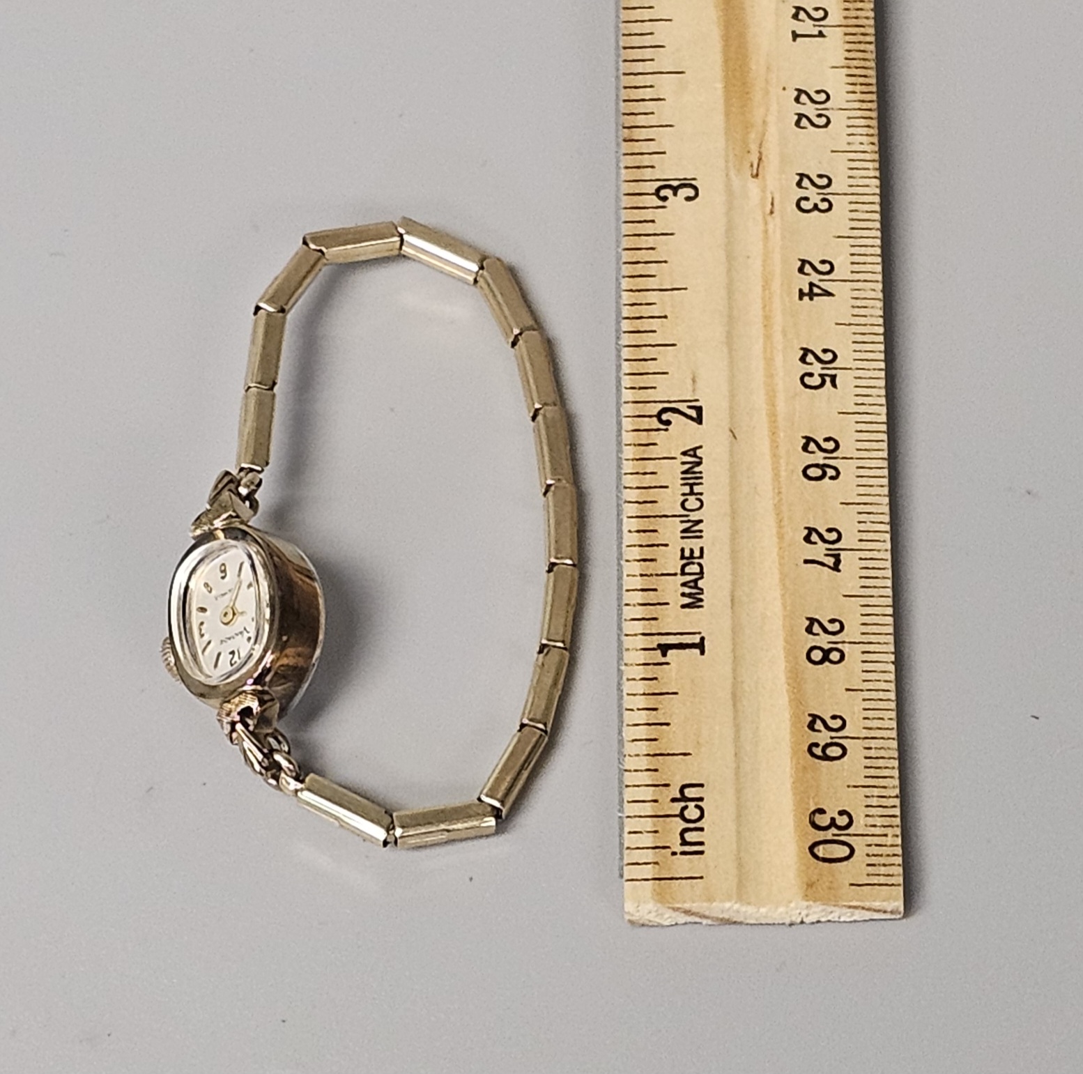 Vintage Boxed Vantage Ladies Dress Watch