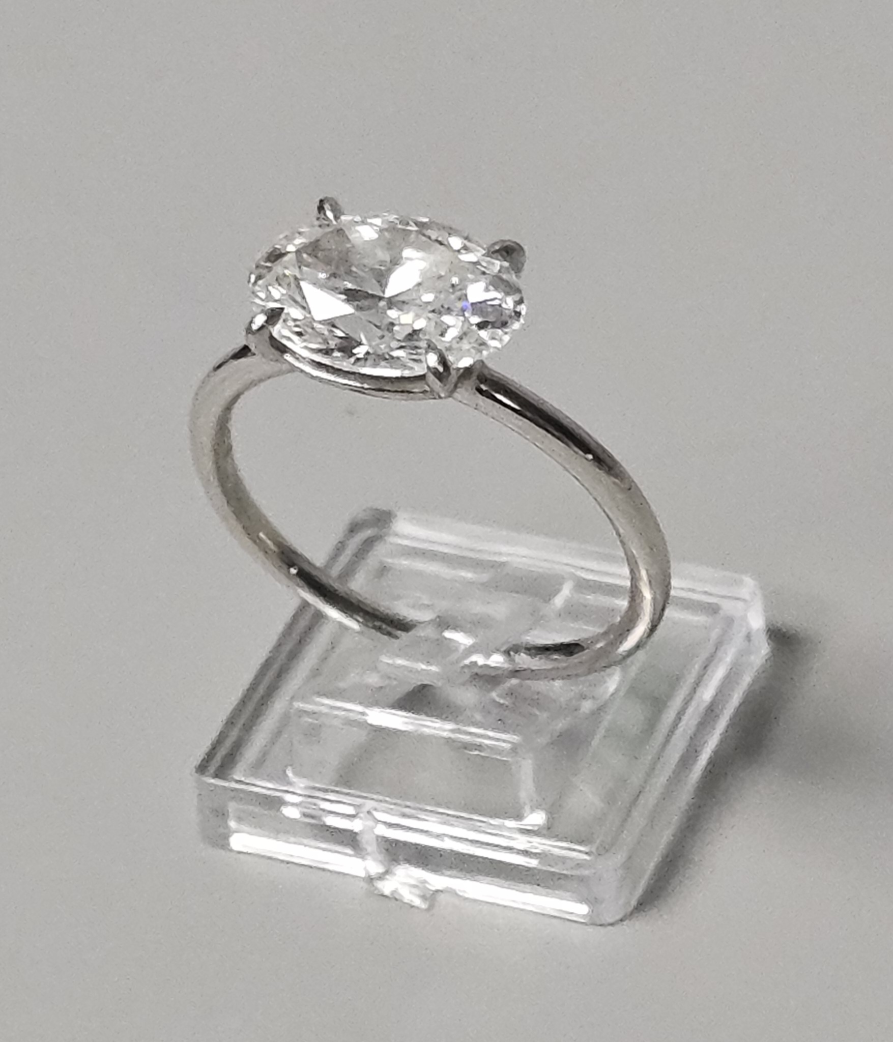 Platinum Oval Lab Grown Diamond Ring 5.4 Grams