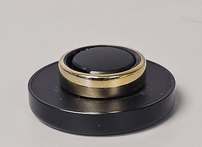 Oura Gen3 Heritage Gold Smart Ring. This lot features an Oura Generation 3 Heritage smart ring 