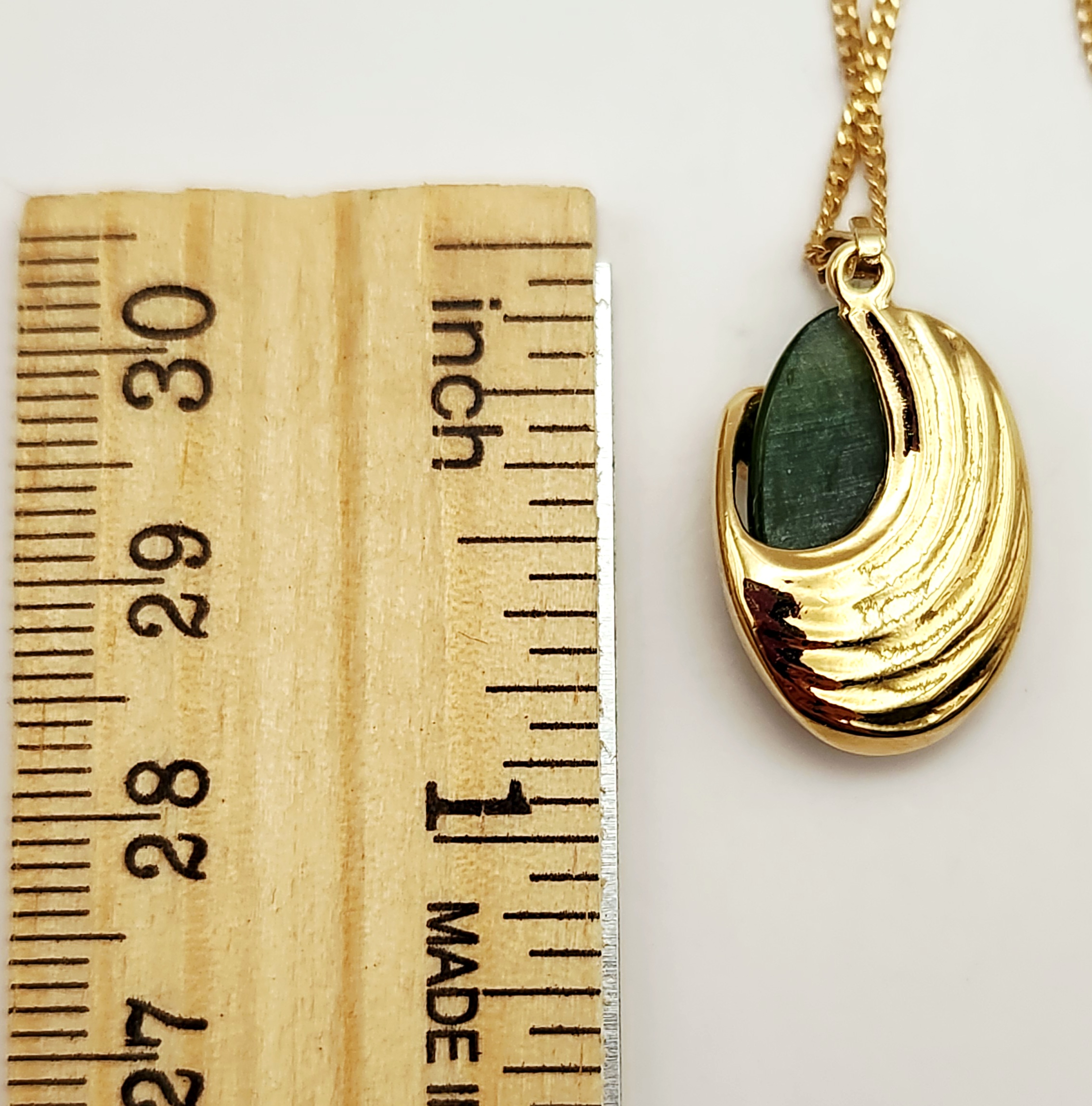 Ariki New Zealand Greenstone Pendant Necklace