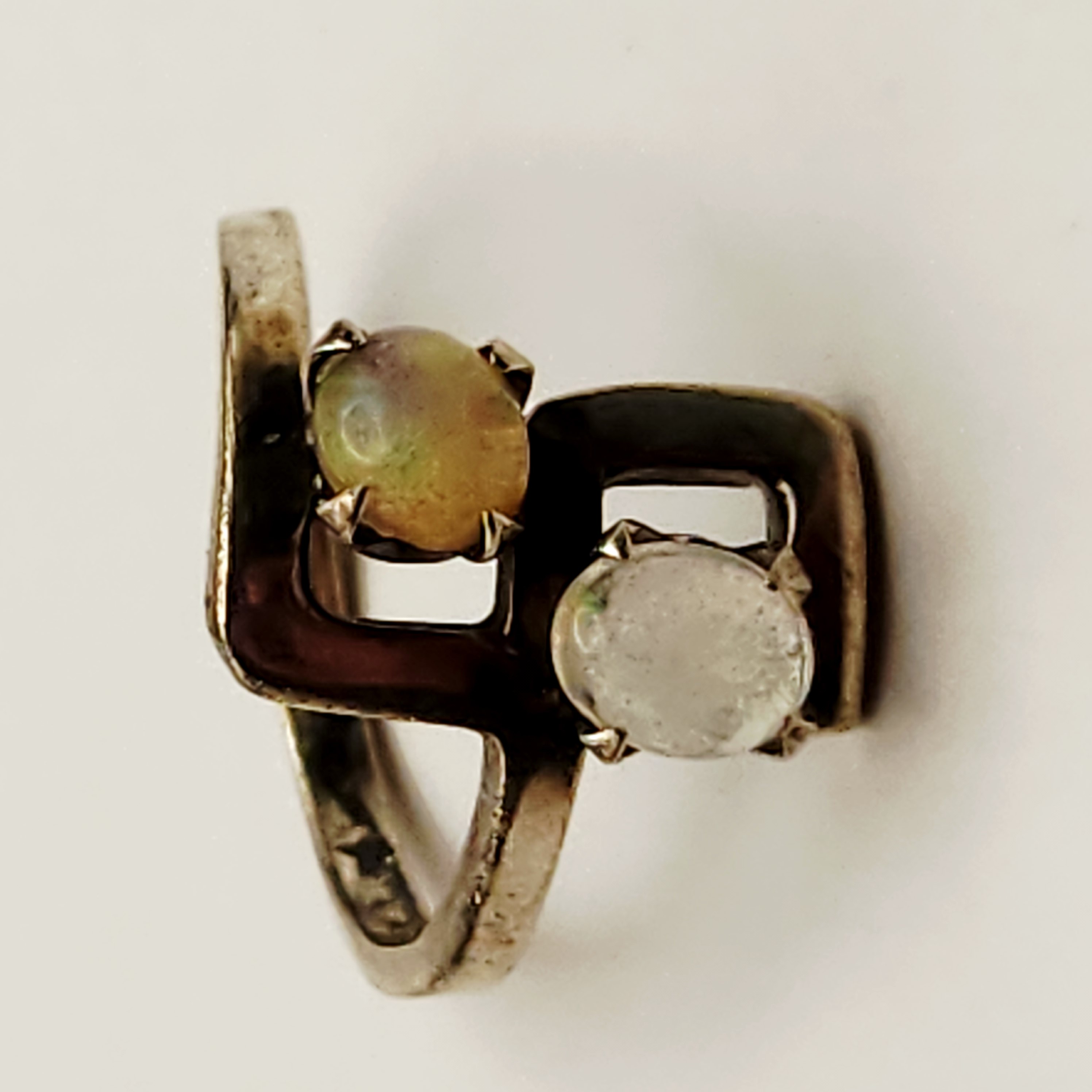 Vintage Sterling Gemset Rings 8.6 Grams