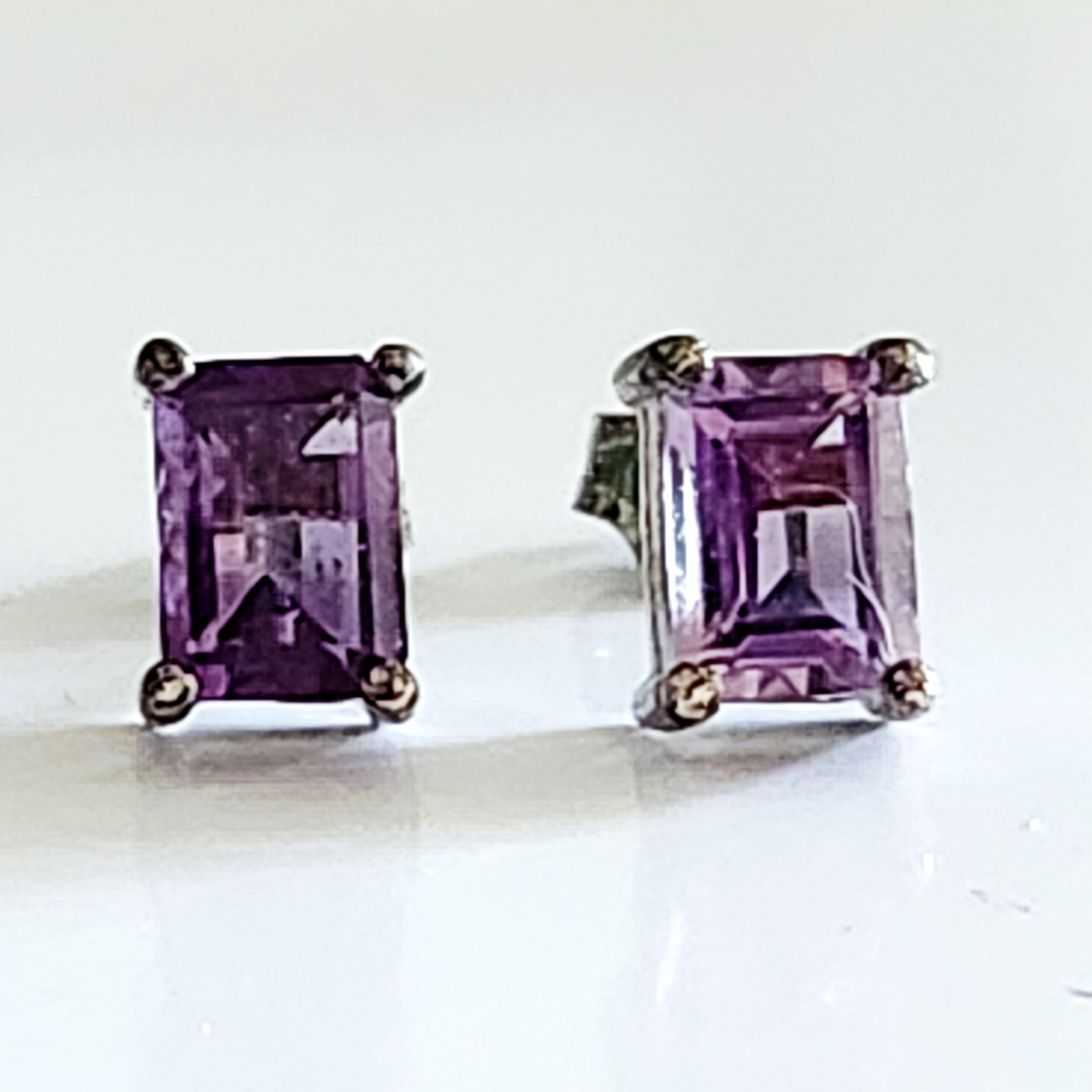 Sterling Amethyst Jewelry Set 3.5 Grams