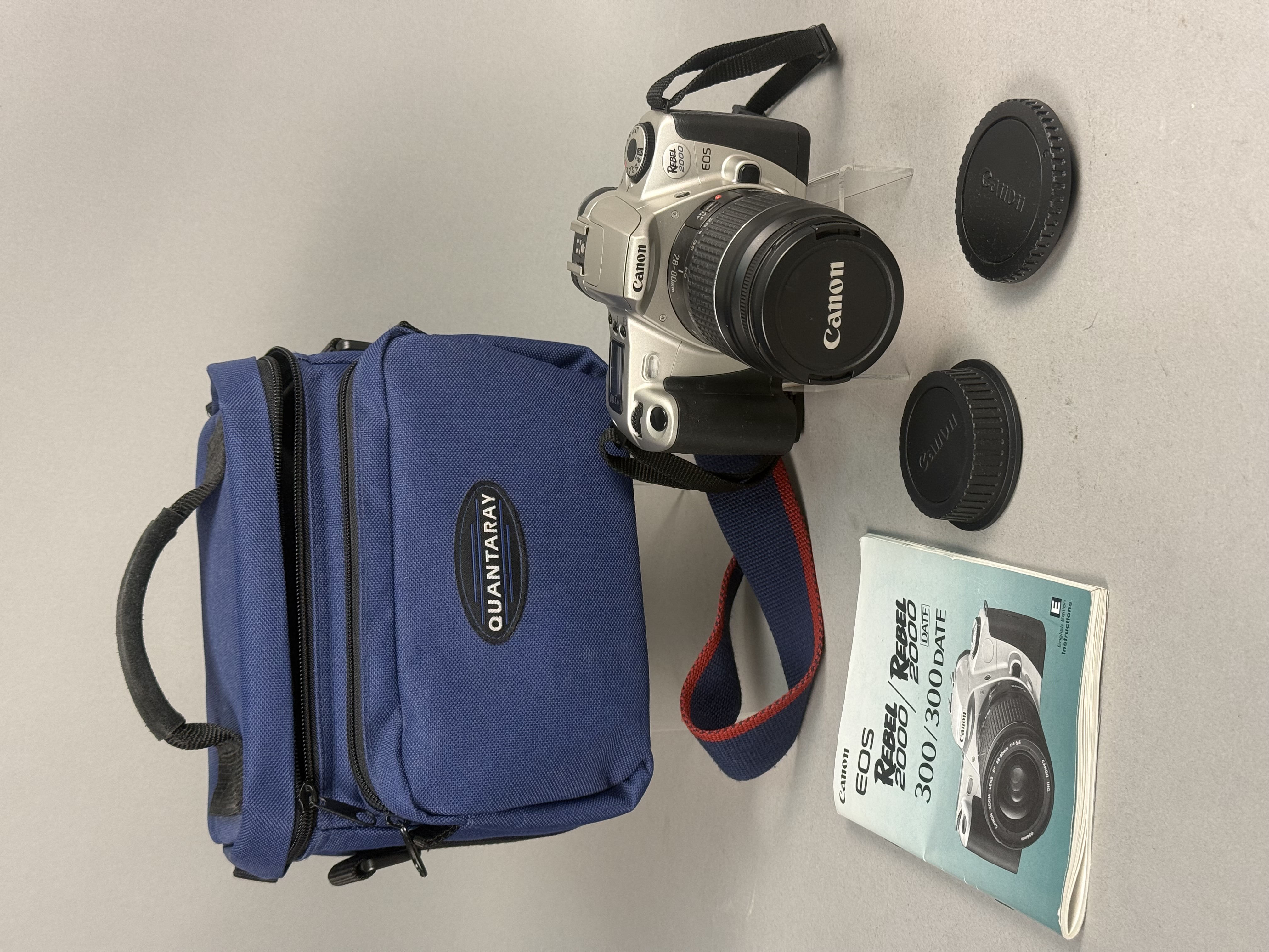 Canon Rebel 2000 35mm SLR Kit