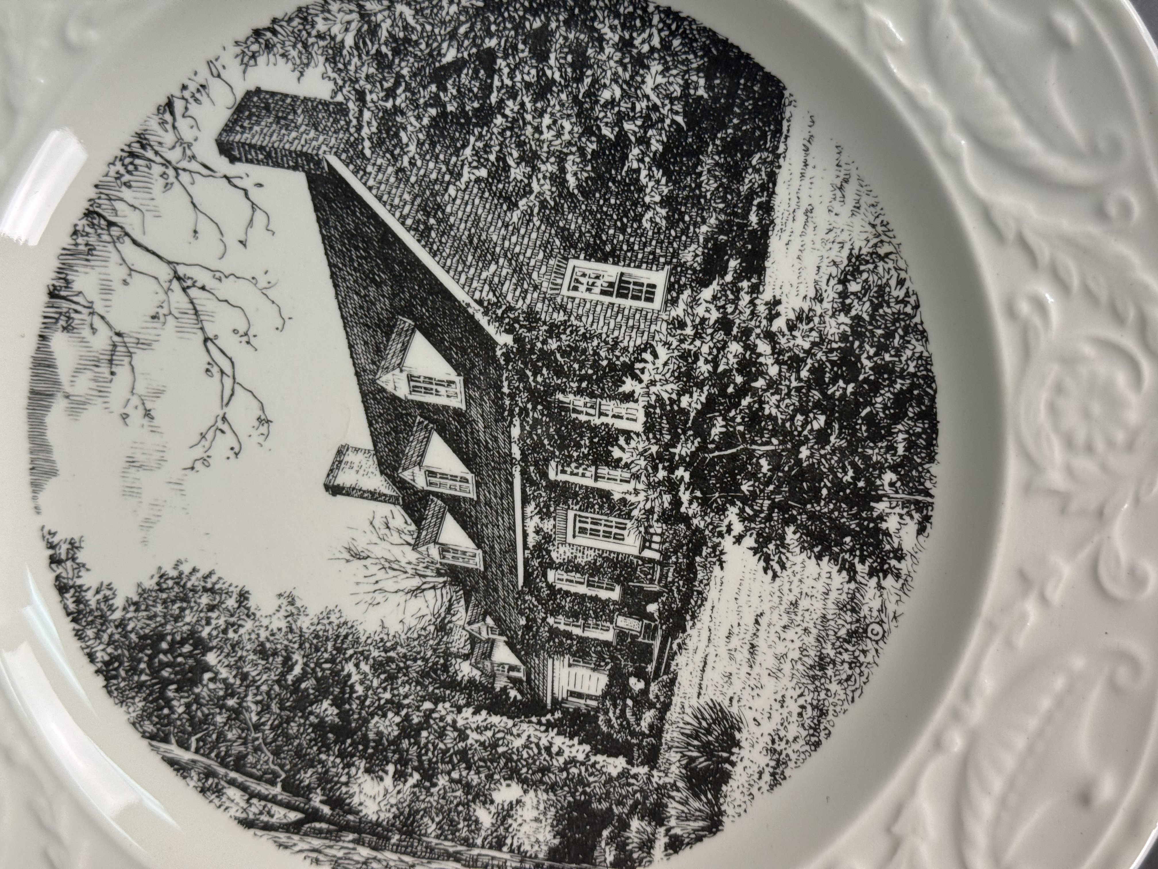 Steubenville Adam Antique Earthenware Memory Plates