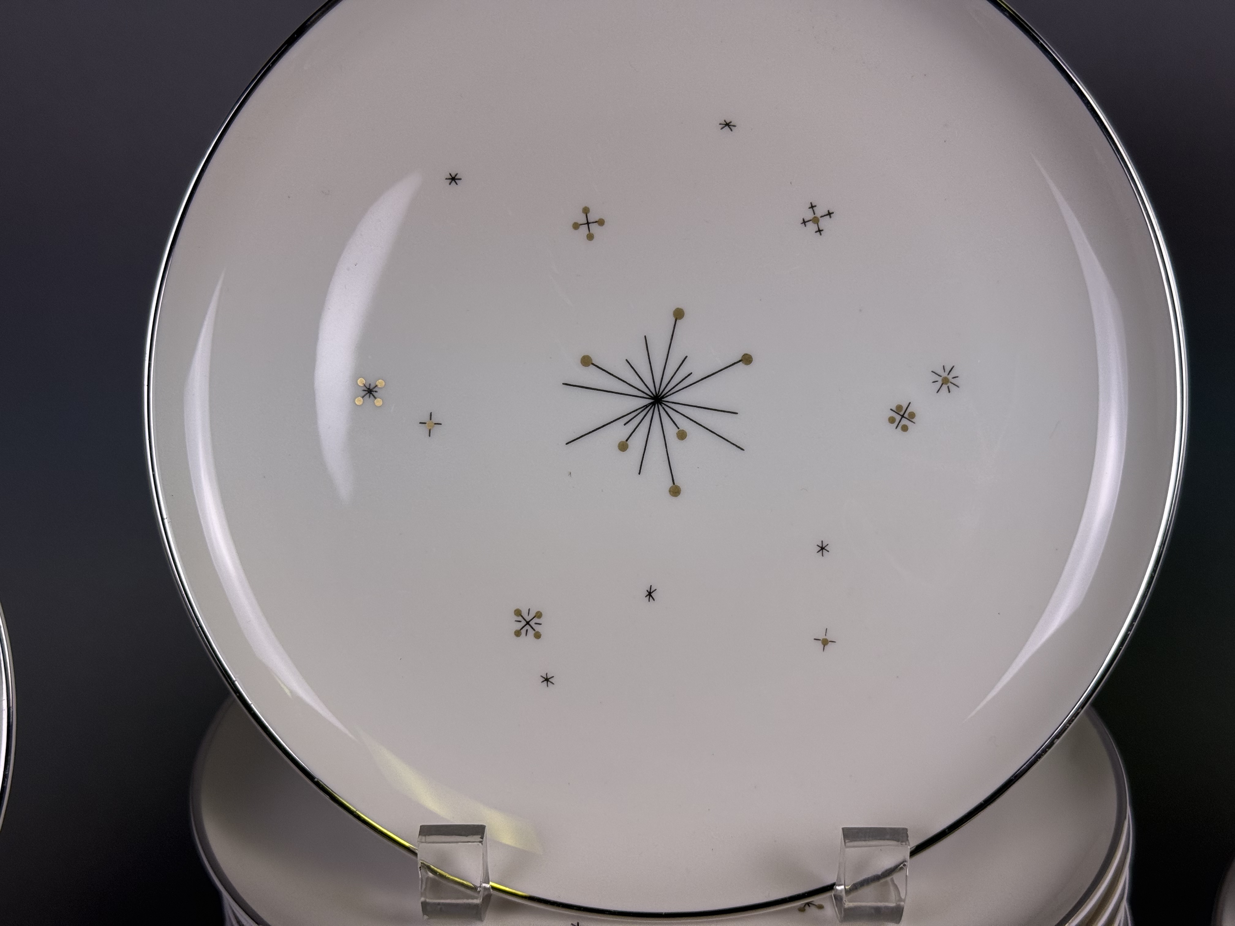 35pc Atomic Starburst Porcelain Dinnerware