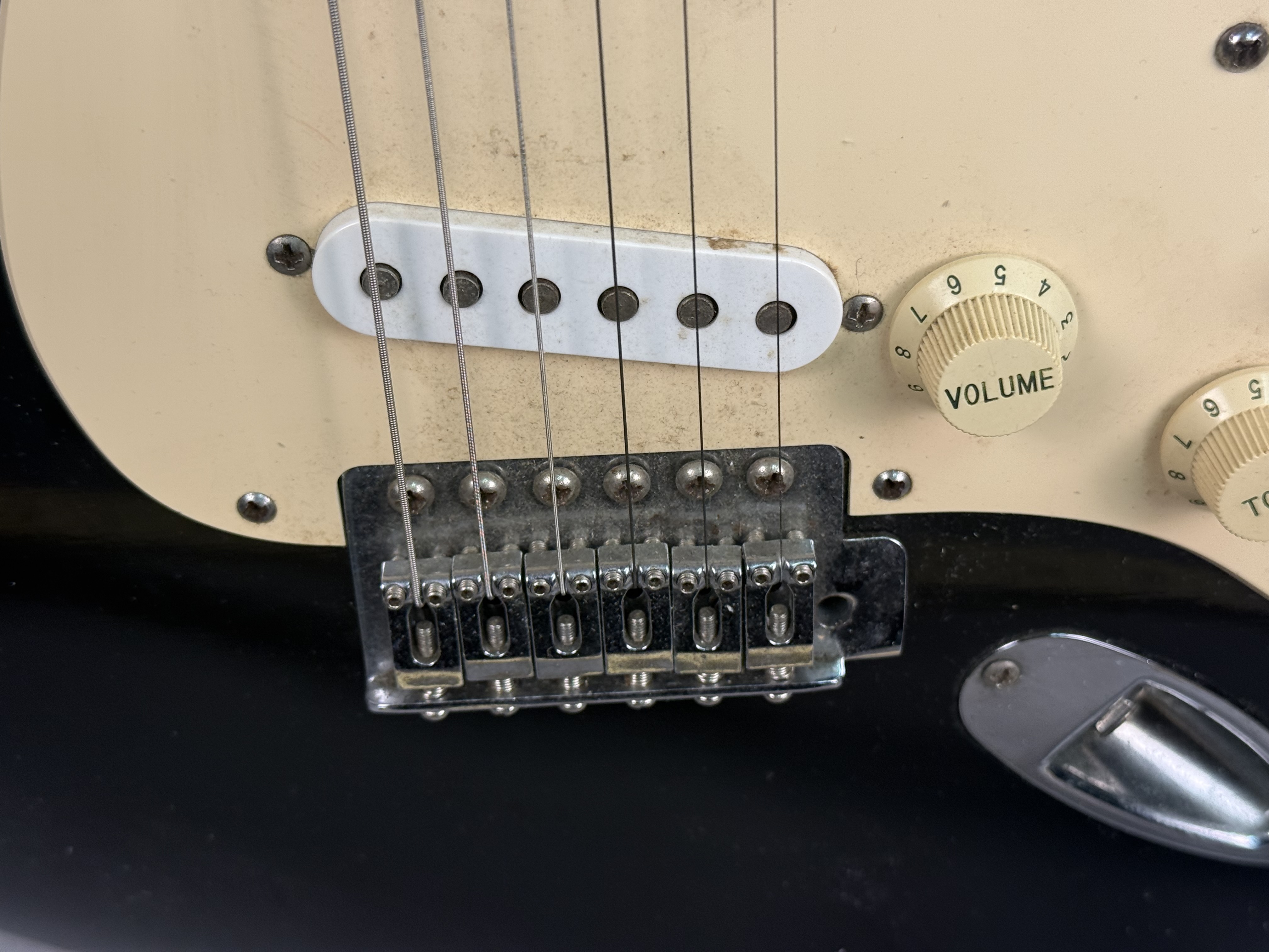 Squier by Fender Affinity Stratocaster Guitar