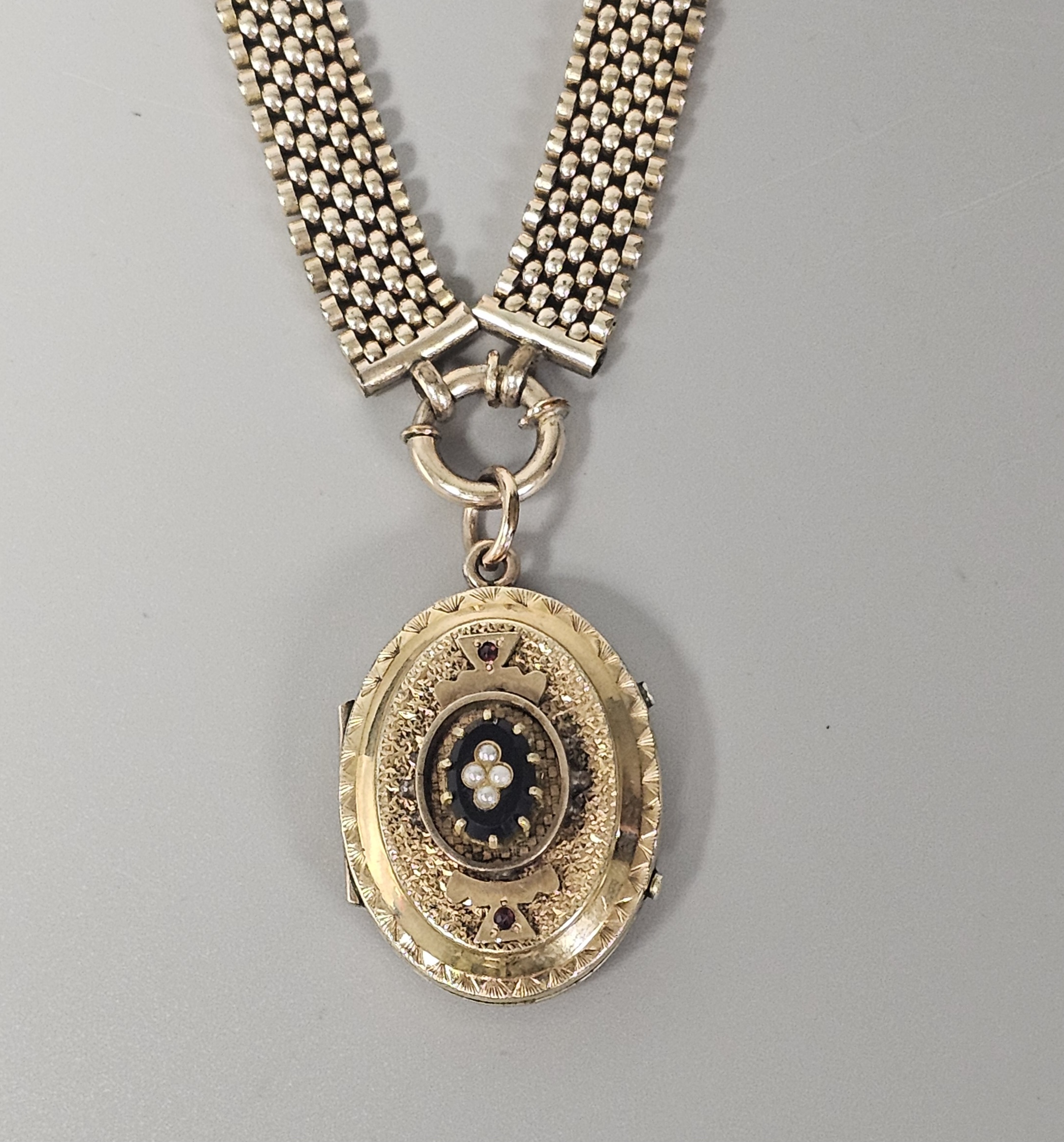 Victorian Yellow Metal Book-Chain Locket Necklace