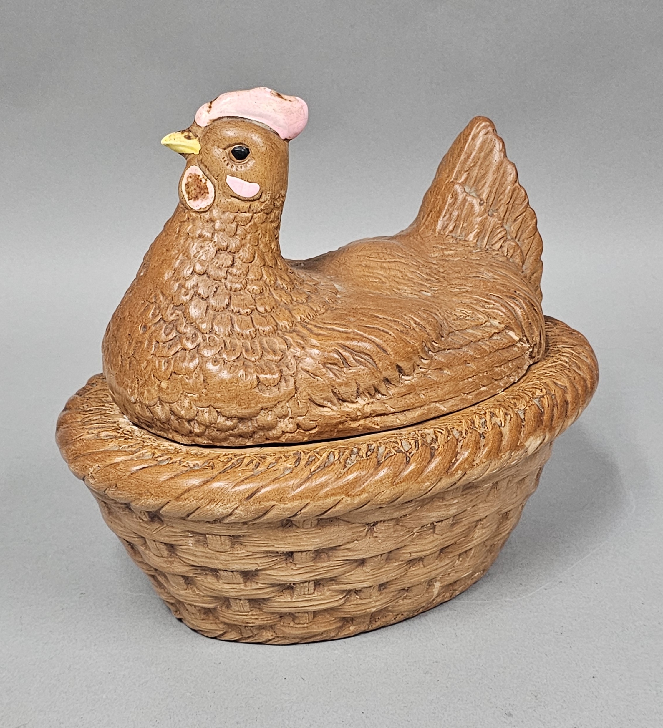 Hirsch Mfg Figural Ceramic Hen on Nest