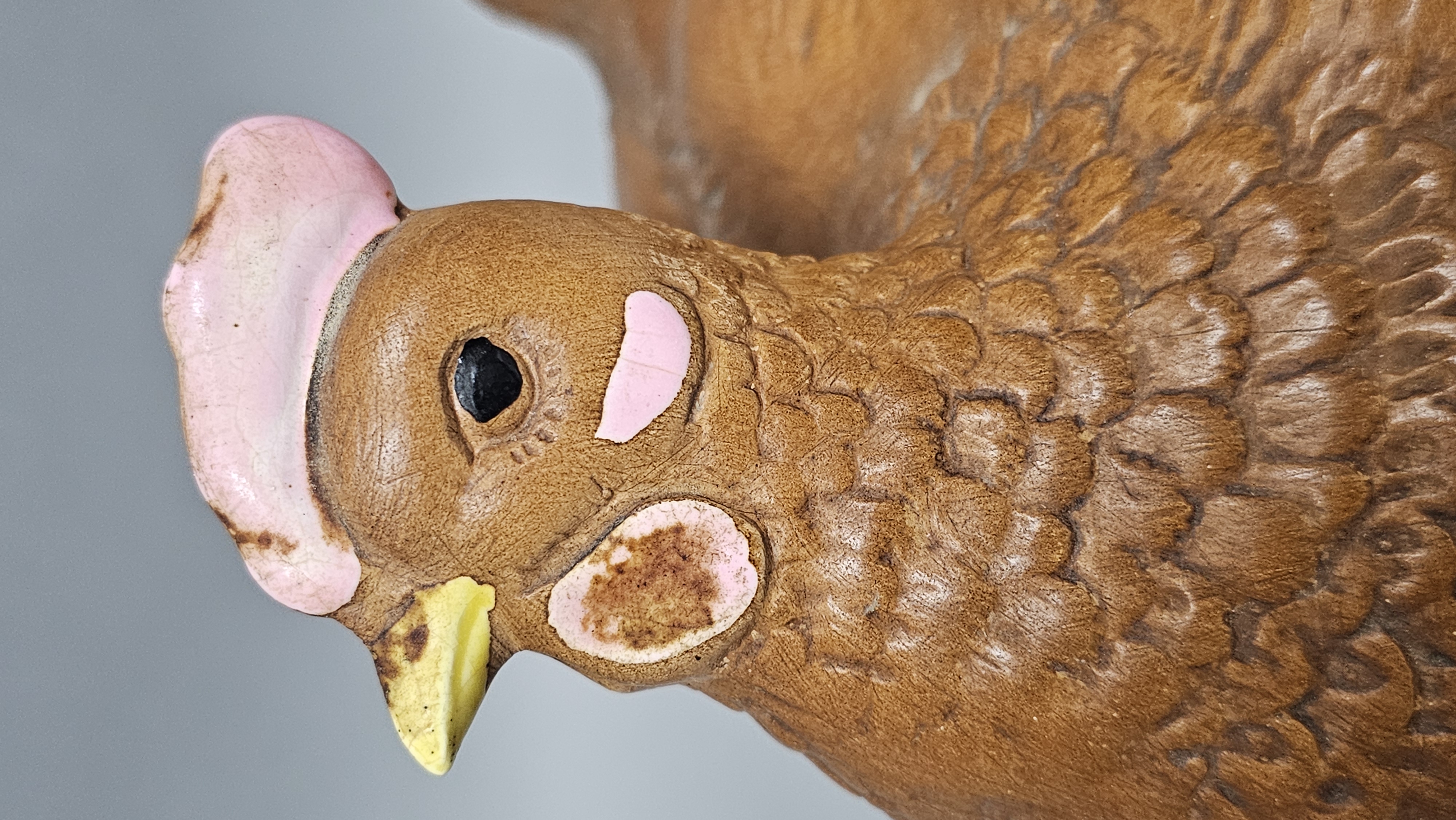 Hirsch Mfg Figural Ceramic Hen on Nest