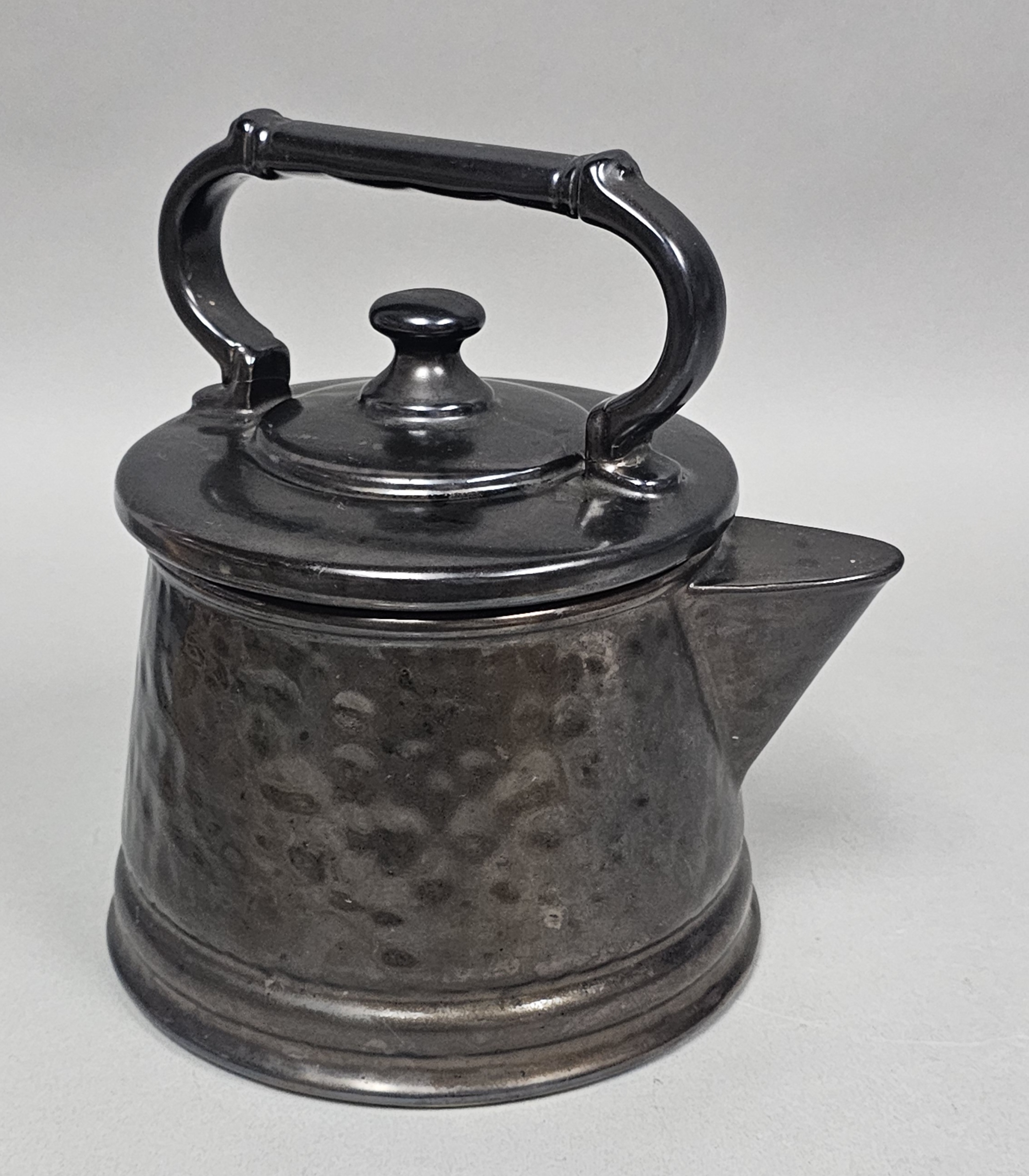 McCoy Hammered Ceramic Cookie Kettle