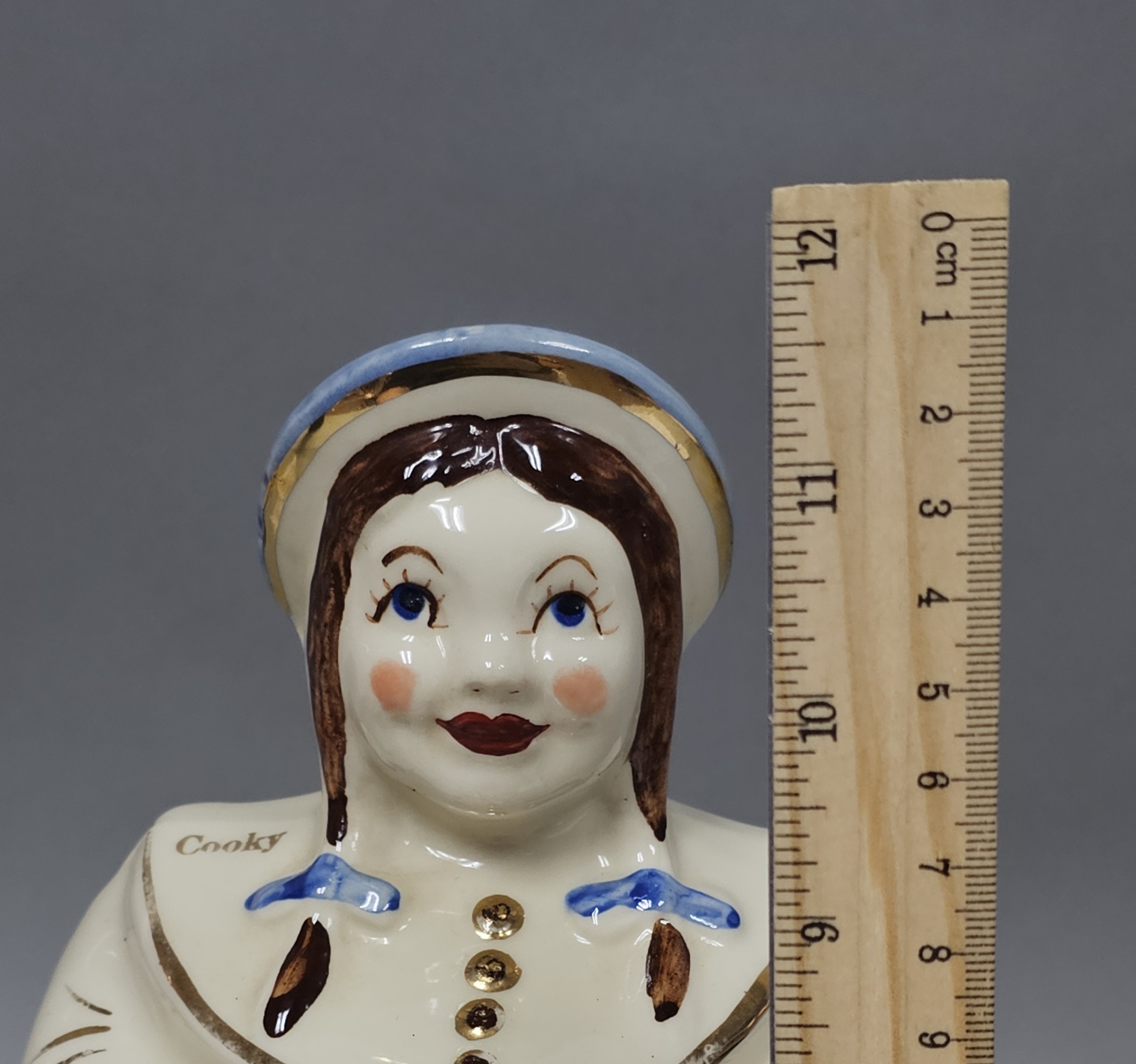 Cooky U.S.A. Ceramic Dutch Girl Cookie Jar