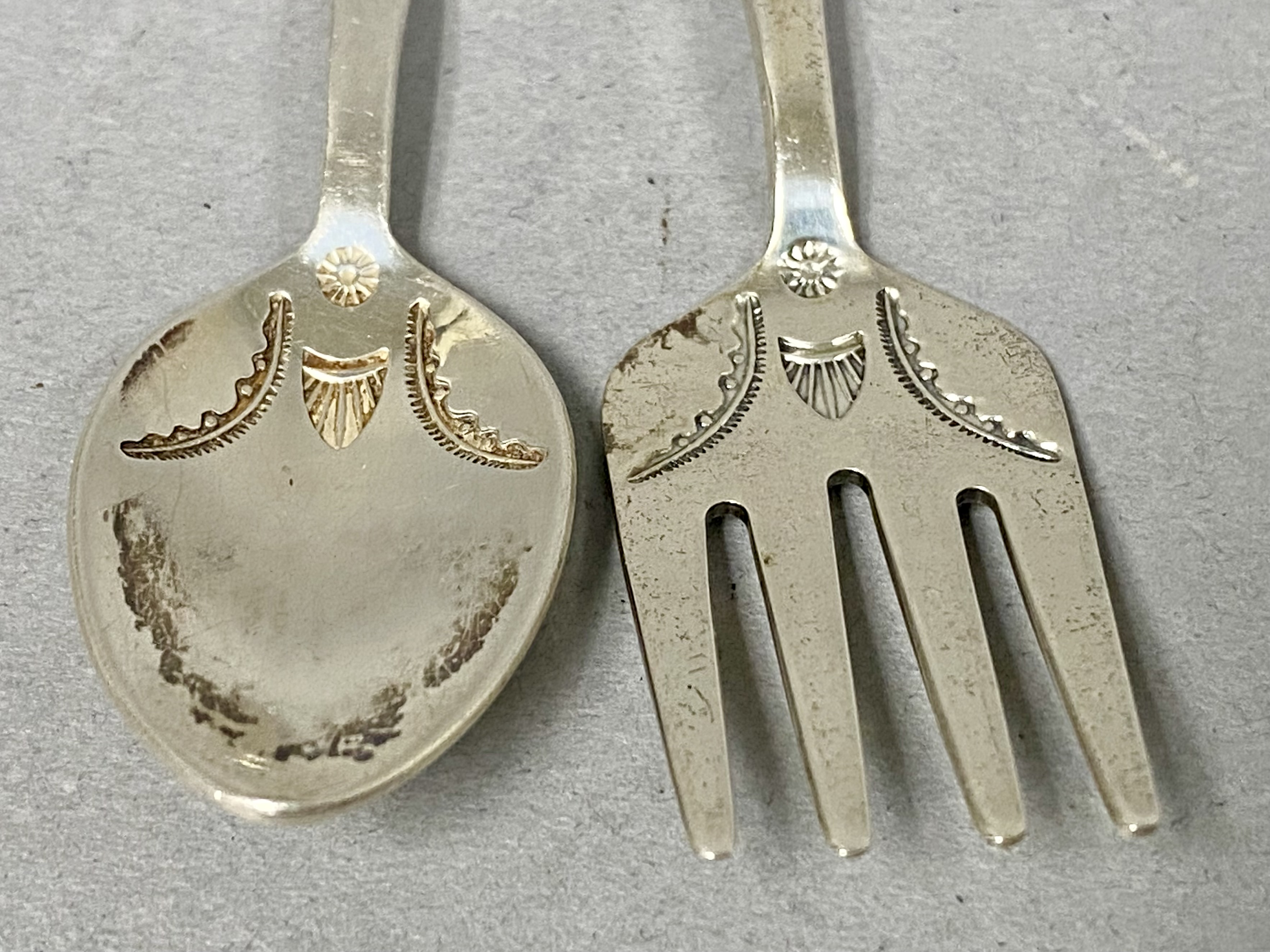 Wallace Sterling Grande Baroque Tongs & Southwestern Flatware