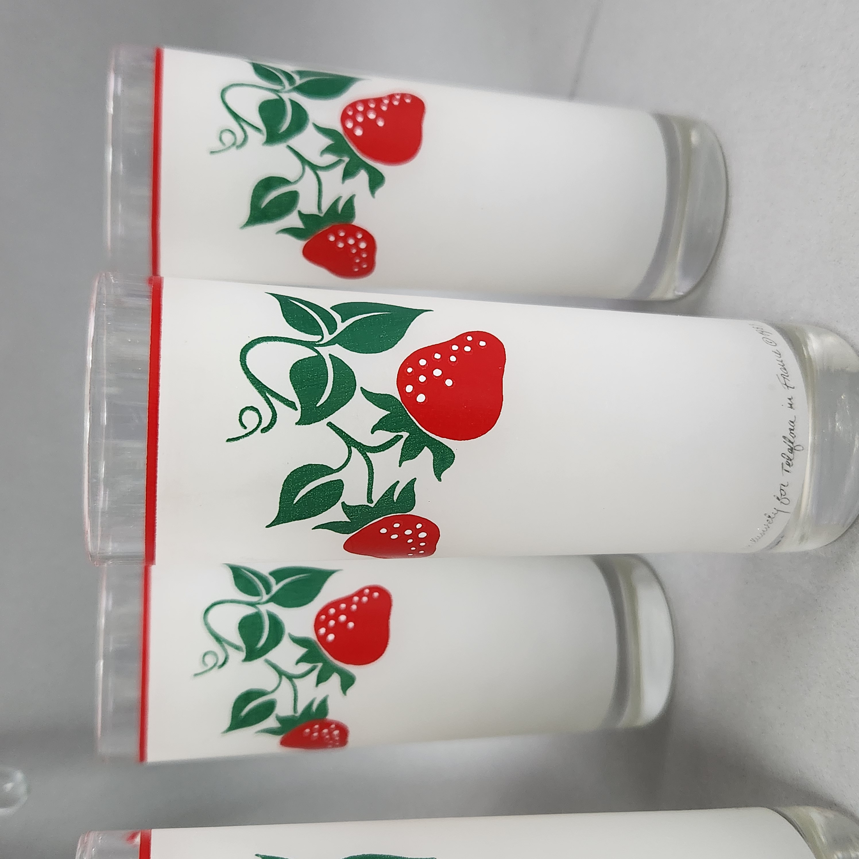 Teleflora France Strawberry Pitcher & Tumblers