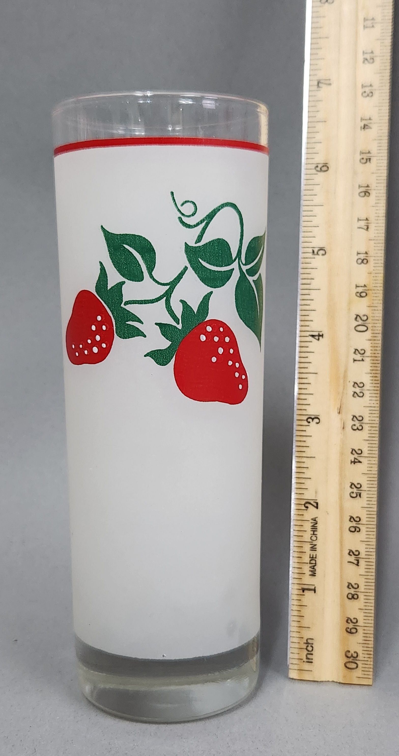 Teleflora France Strawberry Pitcher & Tumblers