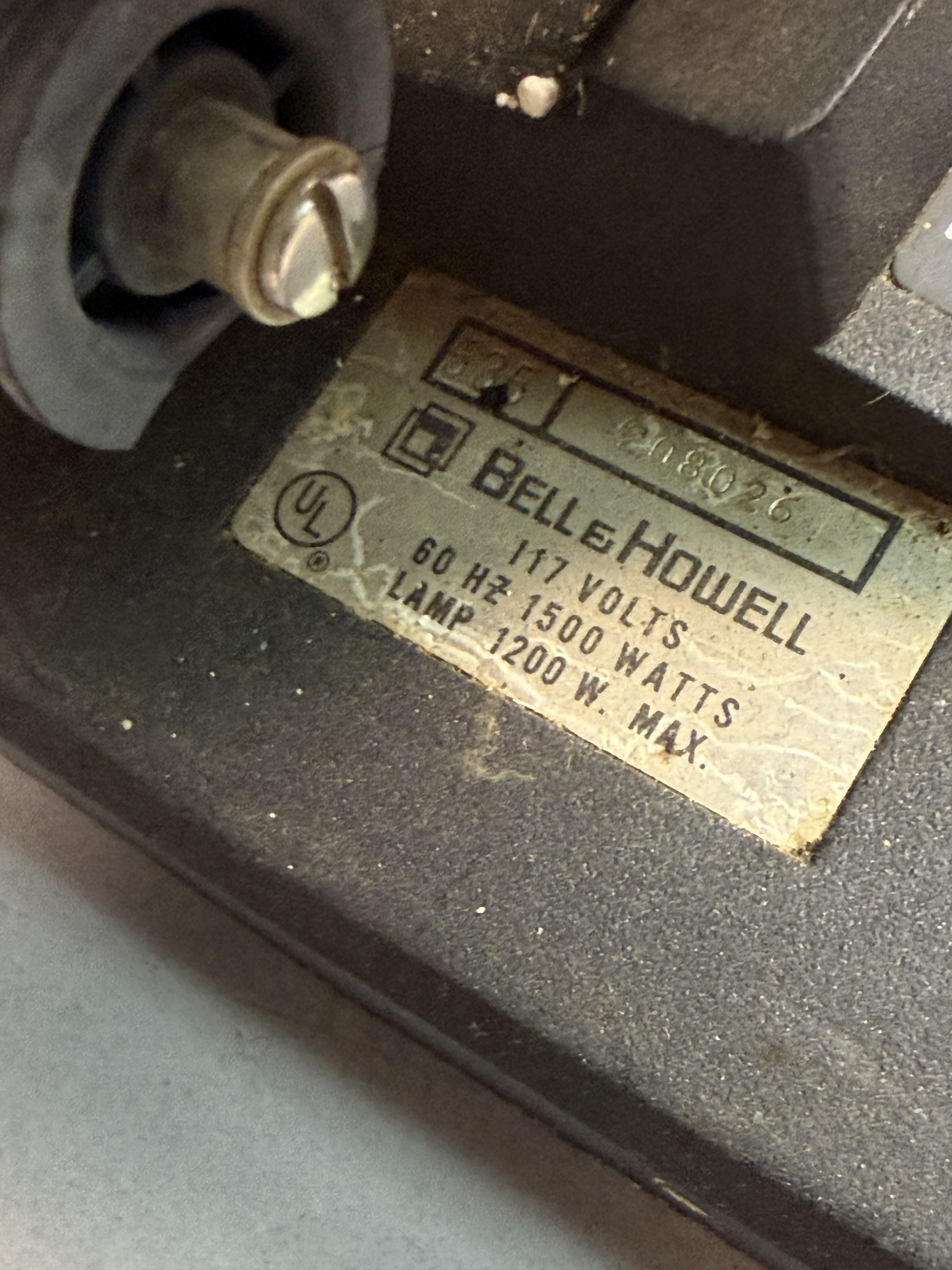 Bell & Howell Filmosound 535 16mm Projector