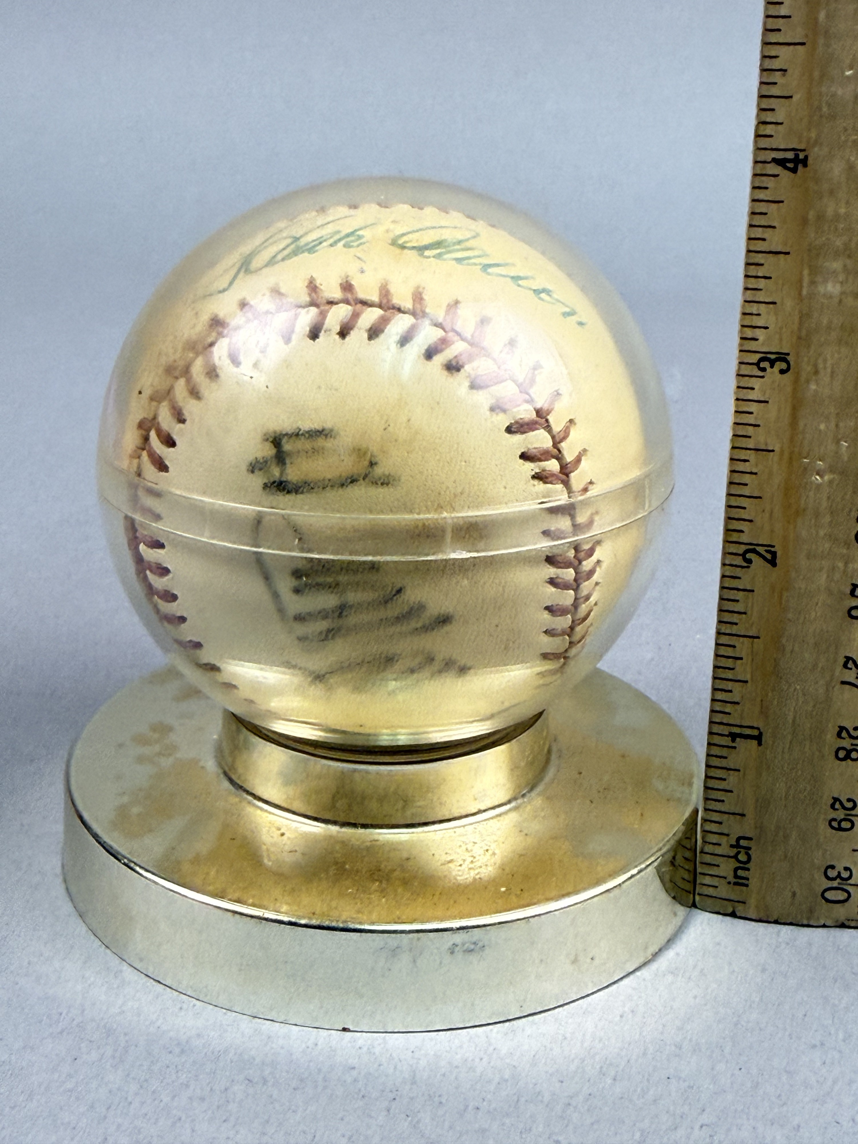 Hank Aaron Signed Official National League Baseball