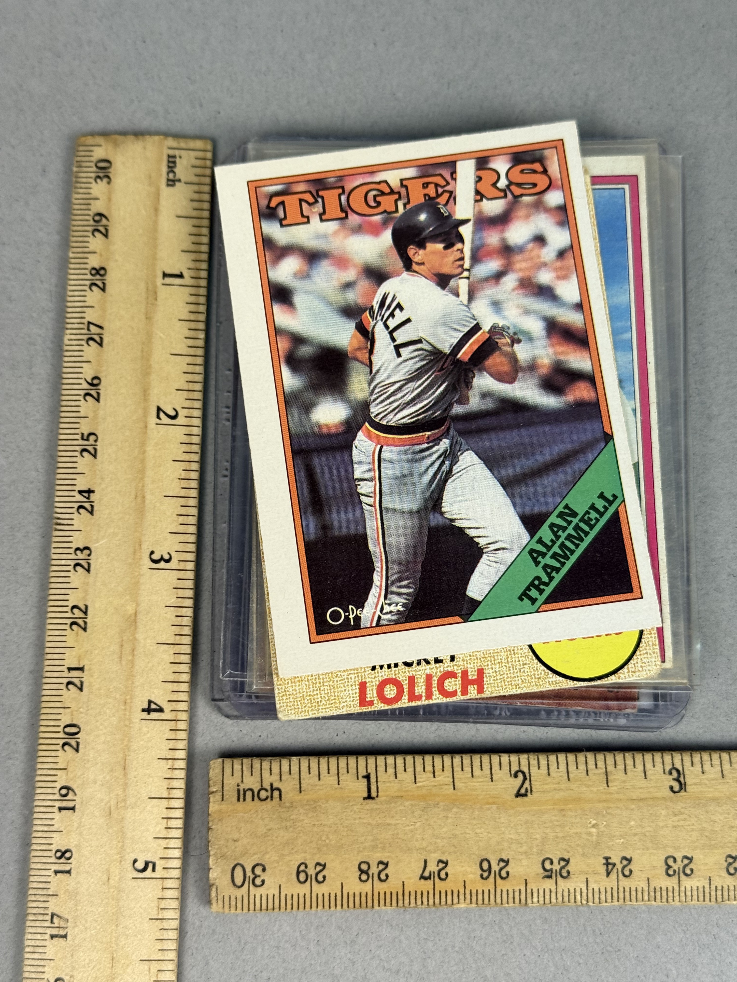 Topps & O-Pee-Chee Detroit Tigers Baseball Cards