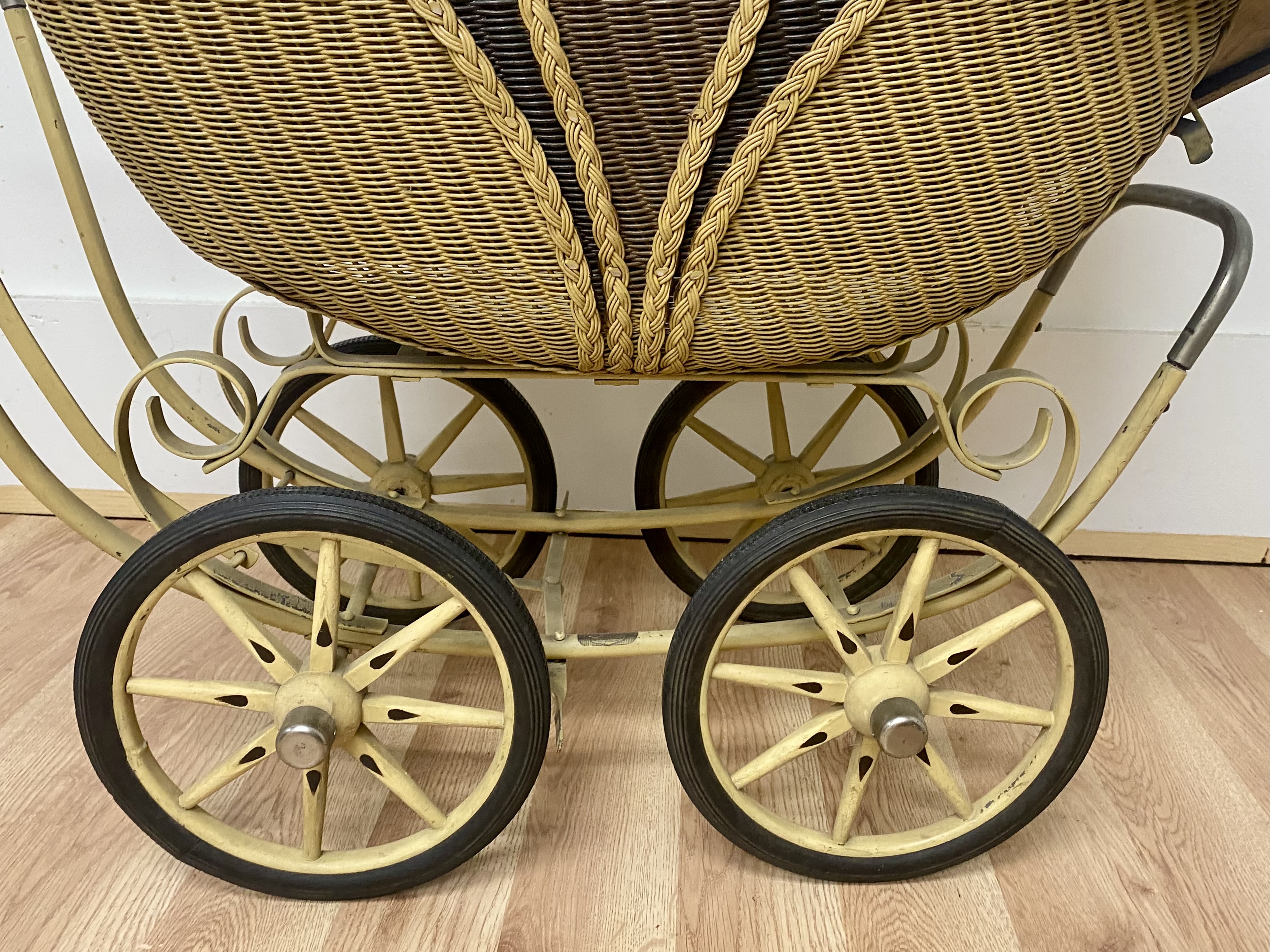 Vintage Wicker Porthole Doll Carriage