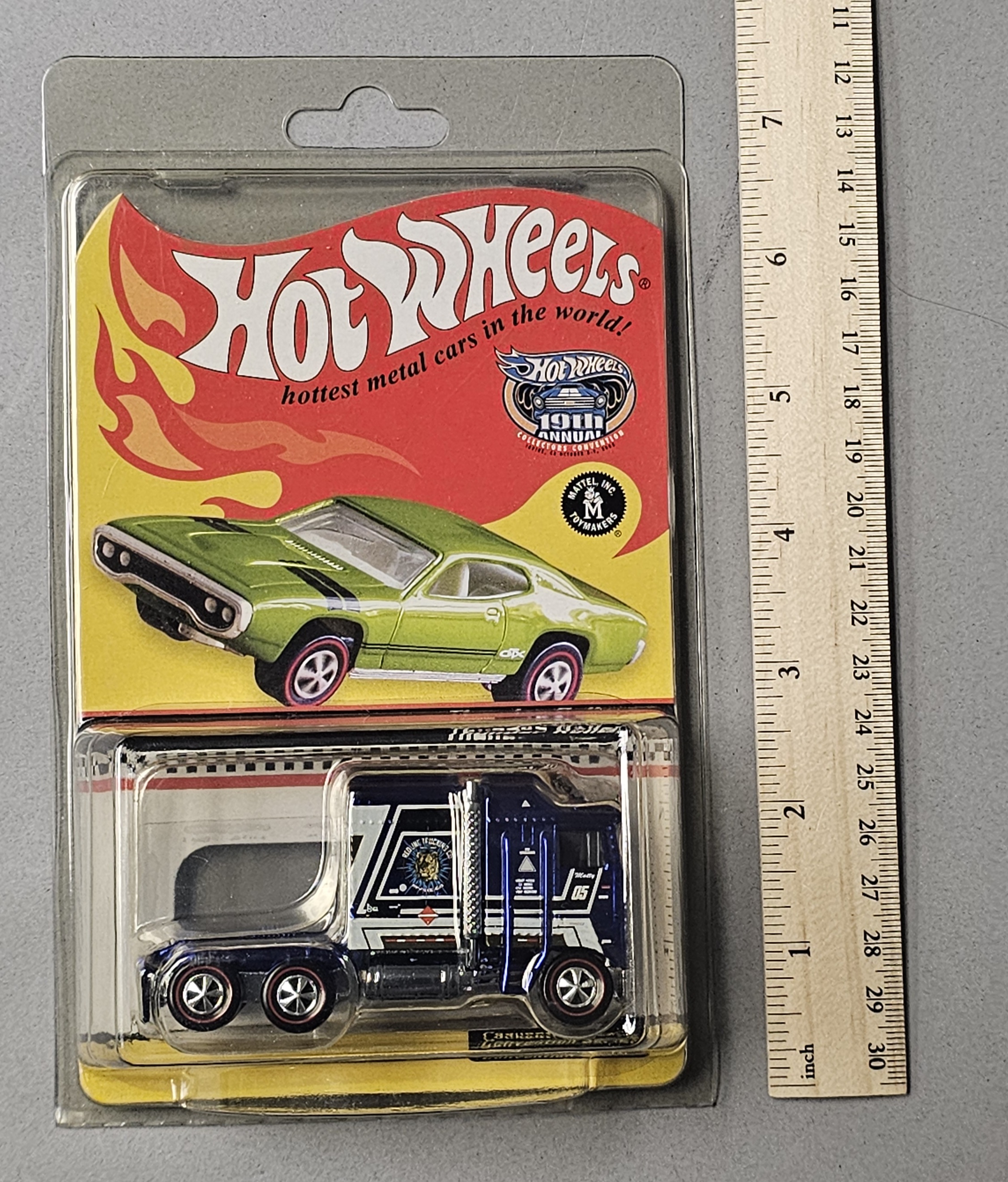 Mattel Hot Wheels Die-Cast Convention Thunder Roller