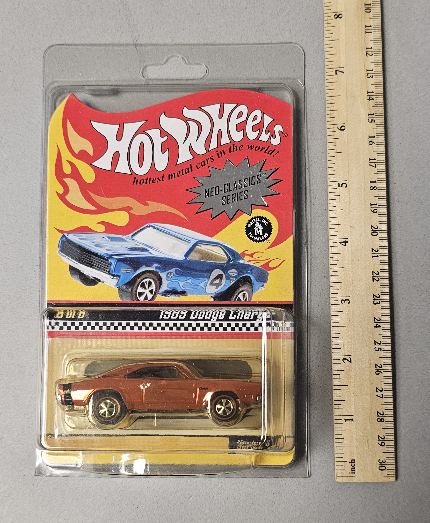 Mattel Hot Wheels Neo-Classics Dodge Charger
