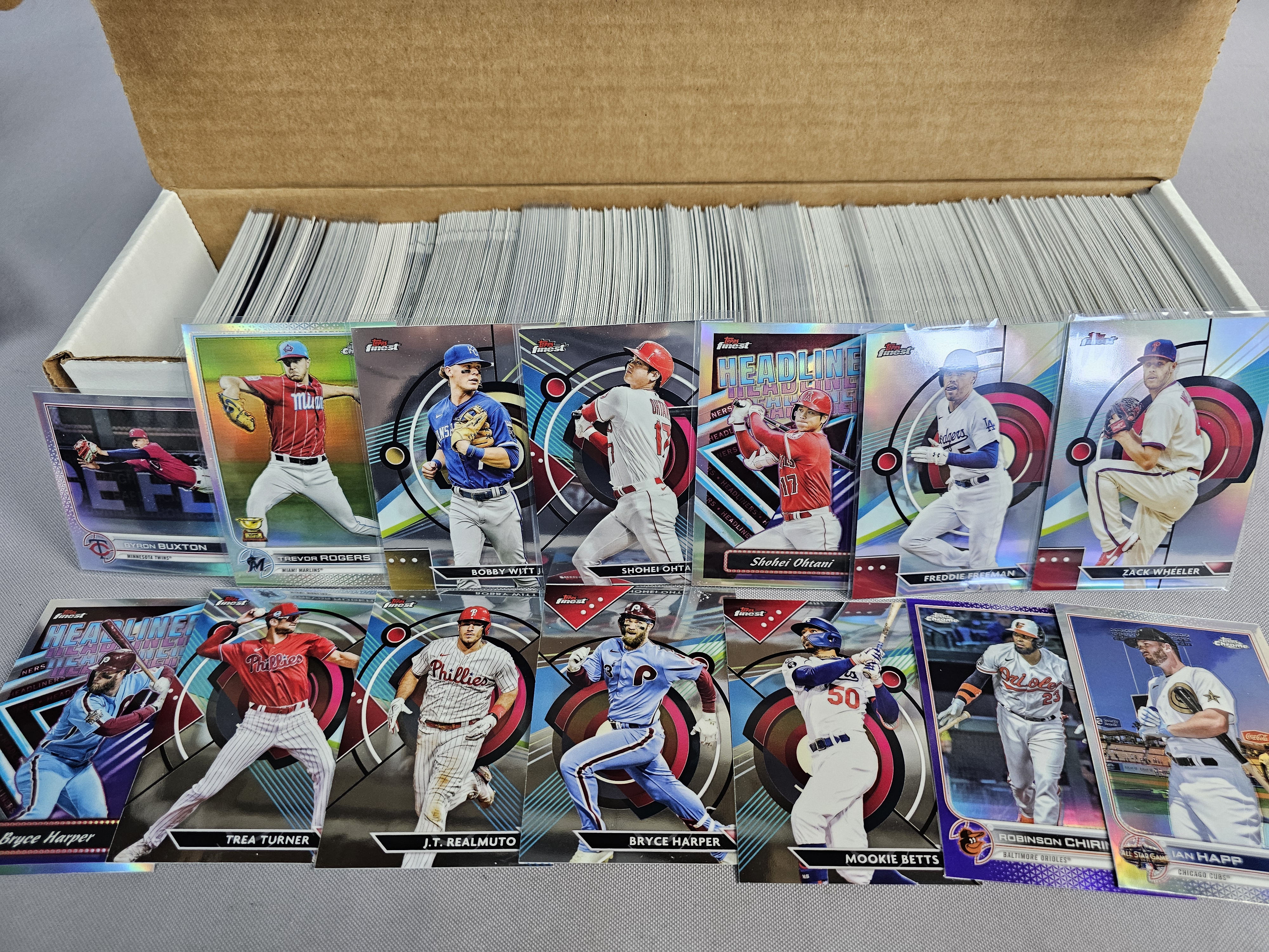 Large Topps & Bowman Baseball Card Collection