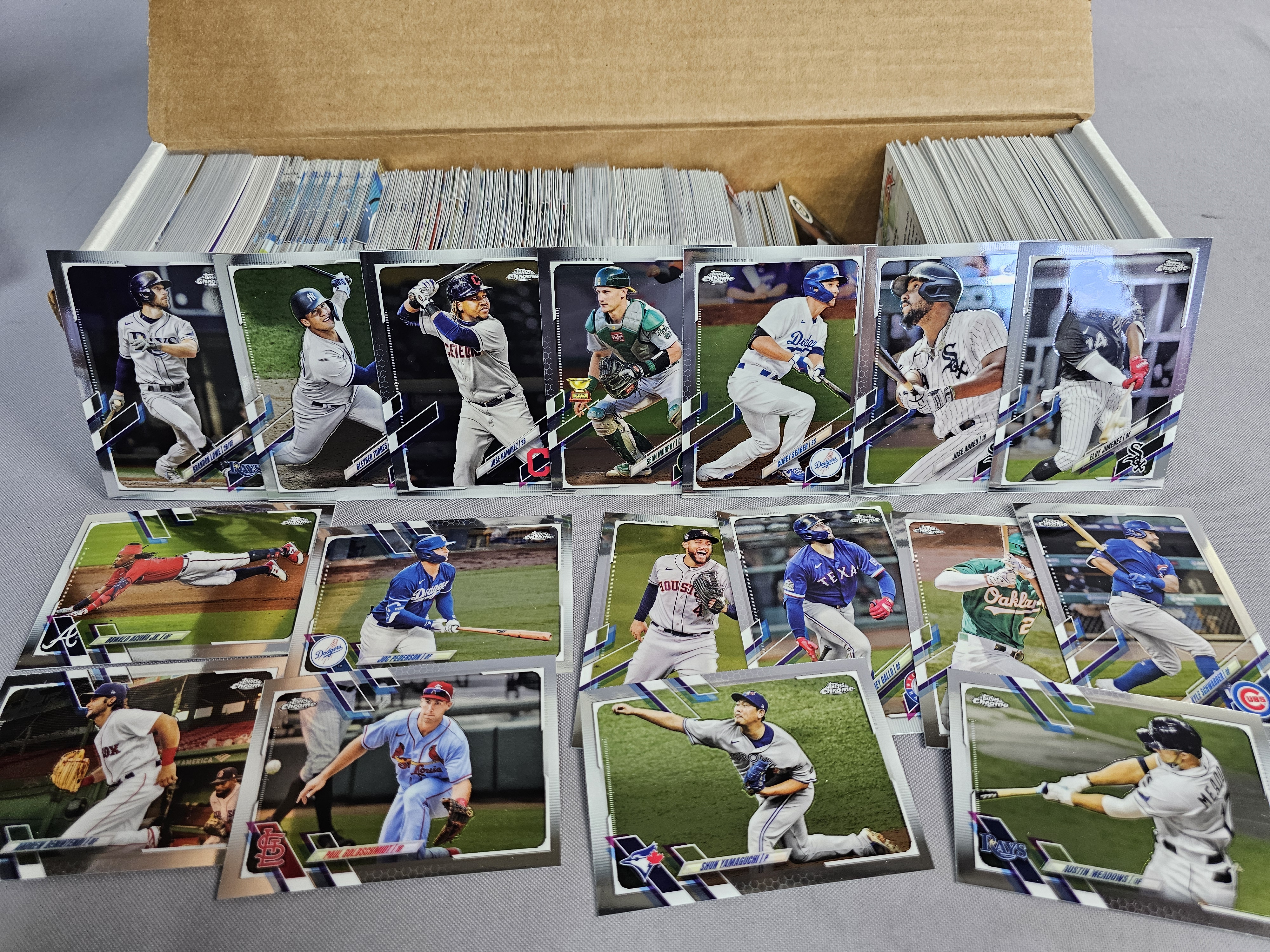 Large Topps & Bowman Baseball Card Collection