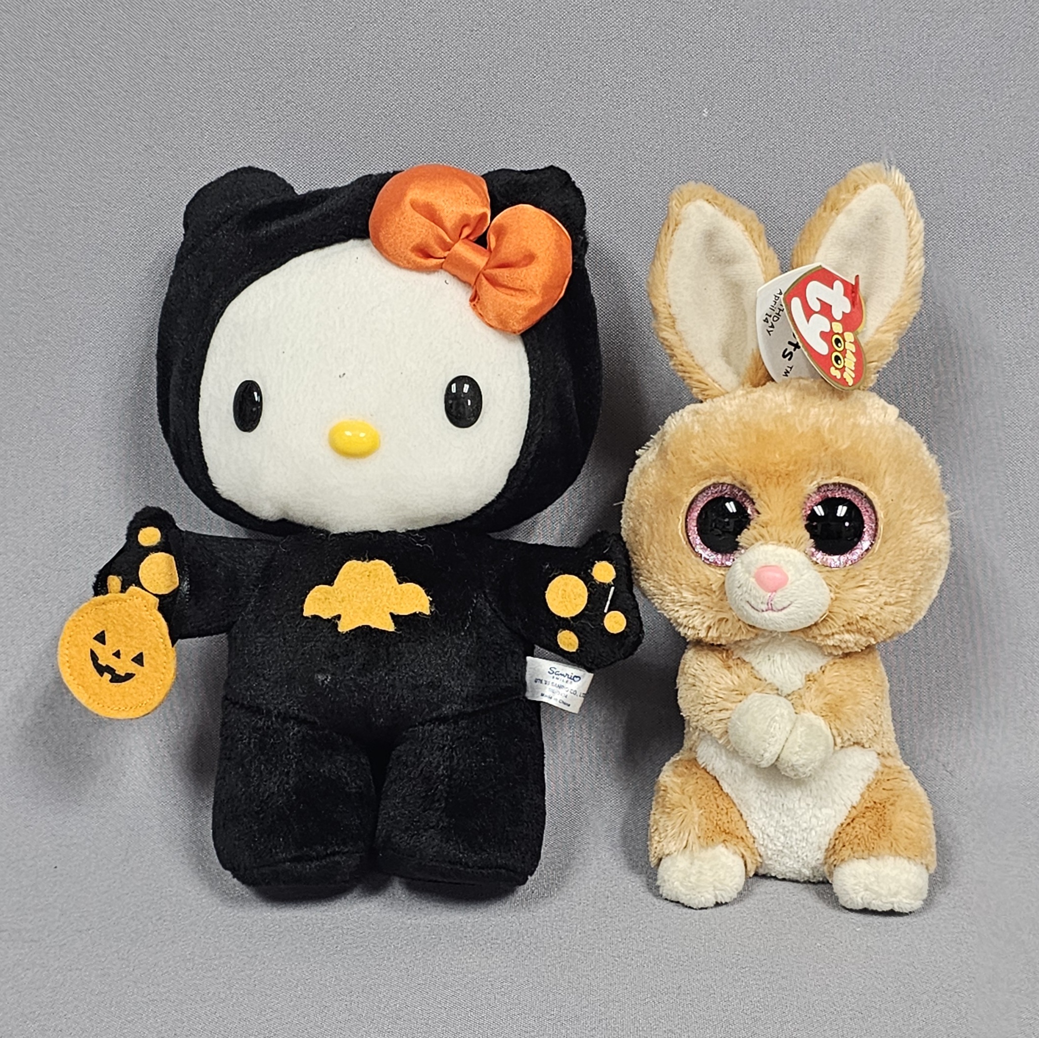 Sanrio Hello Kitty Halloween & Ty Carrots Plush