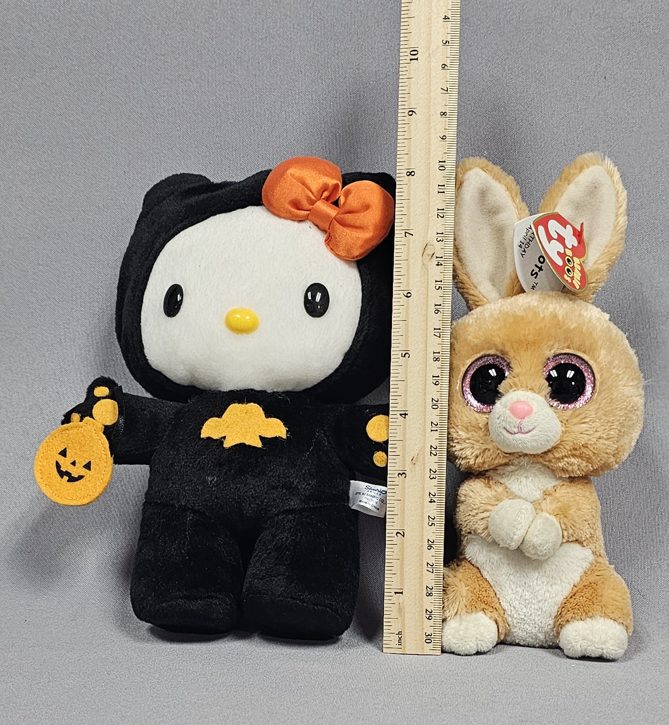 Sanrio Hello Kitty Halloween & Ty Carrots Plush