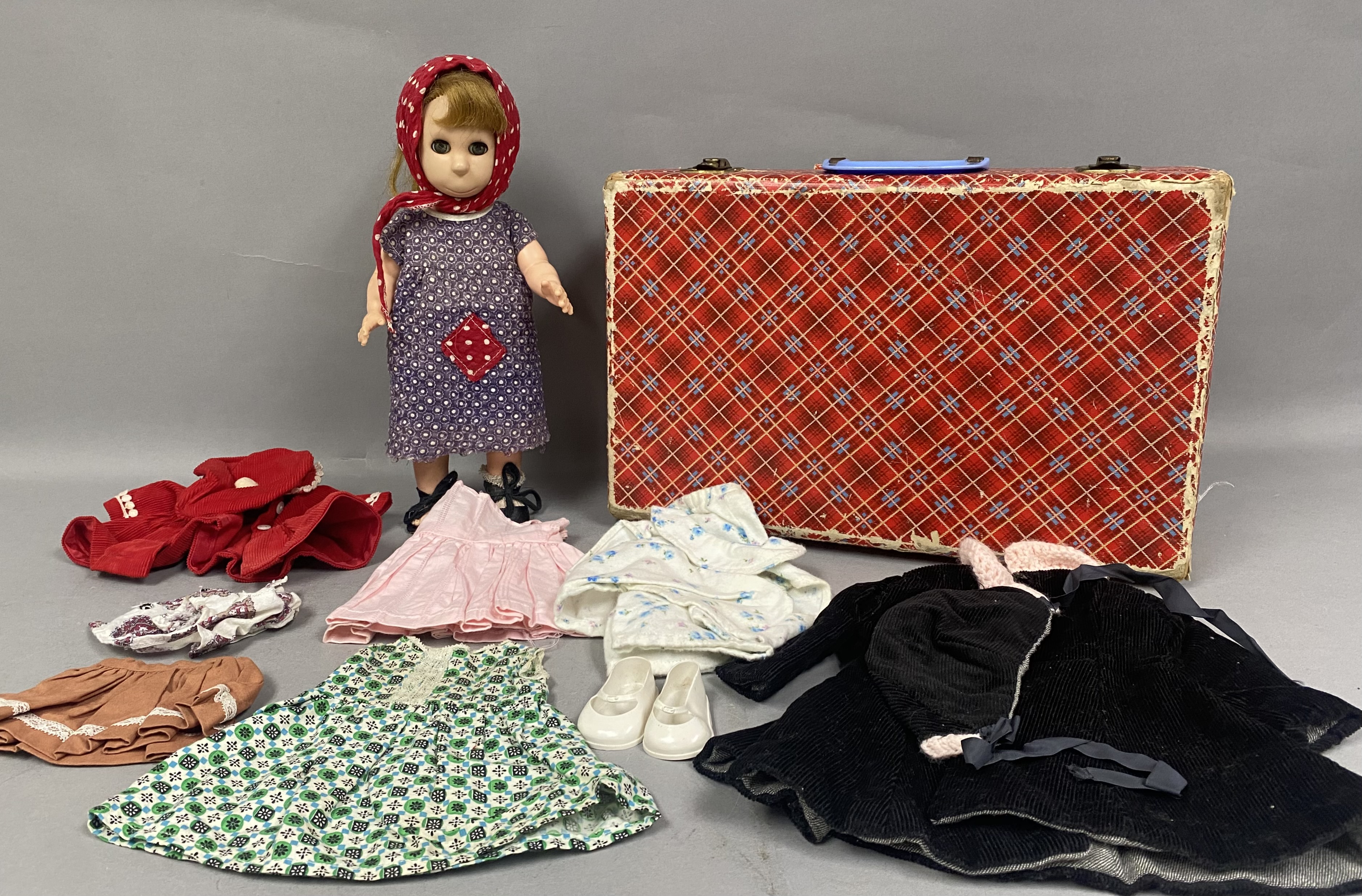Brookglad Poor Pitiful Pearl Doll & Wardrobe
