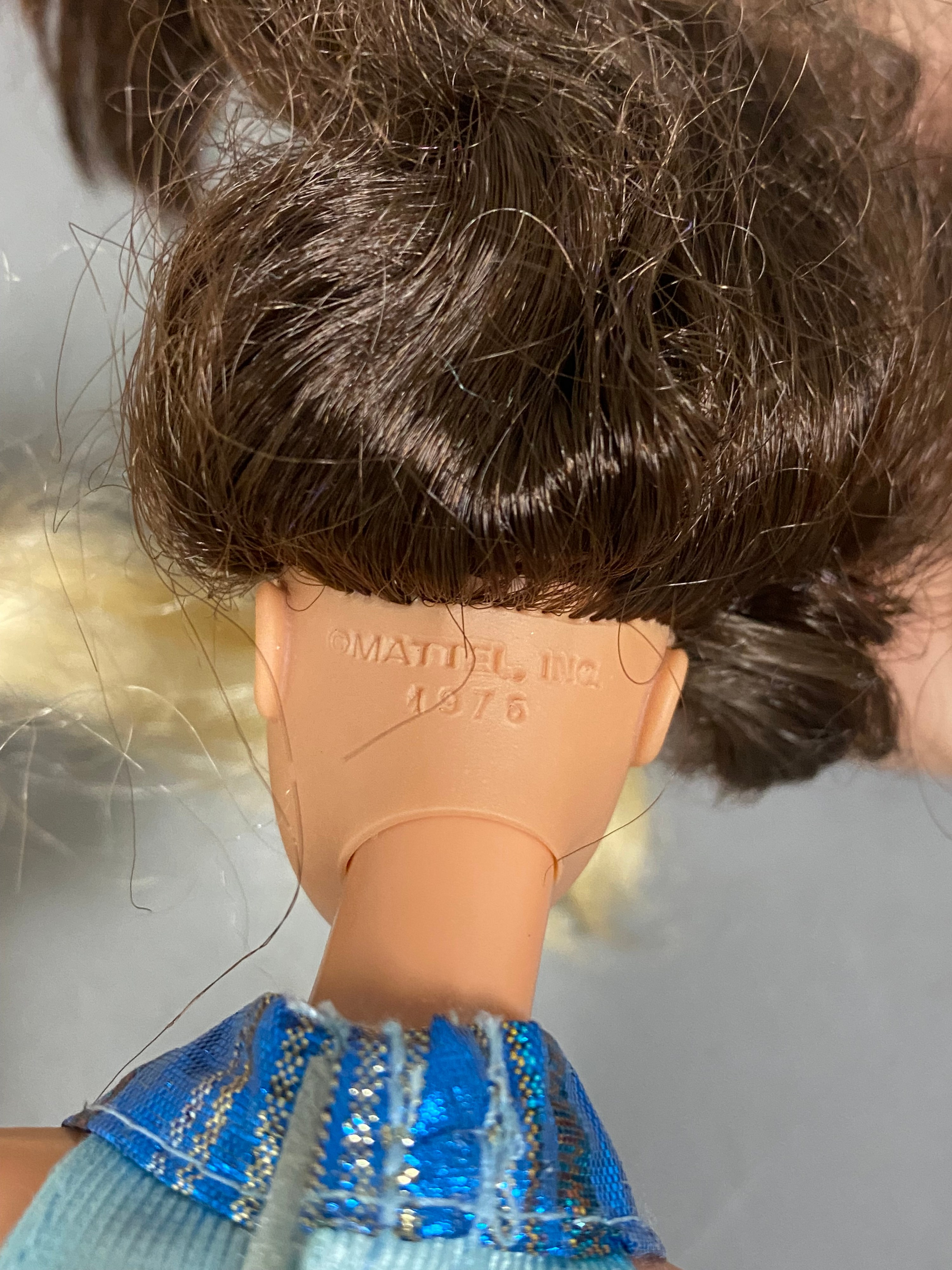 6 Mattel Barbie Dolls
