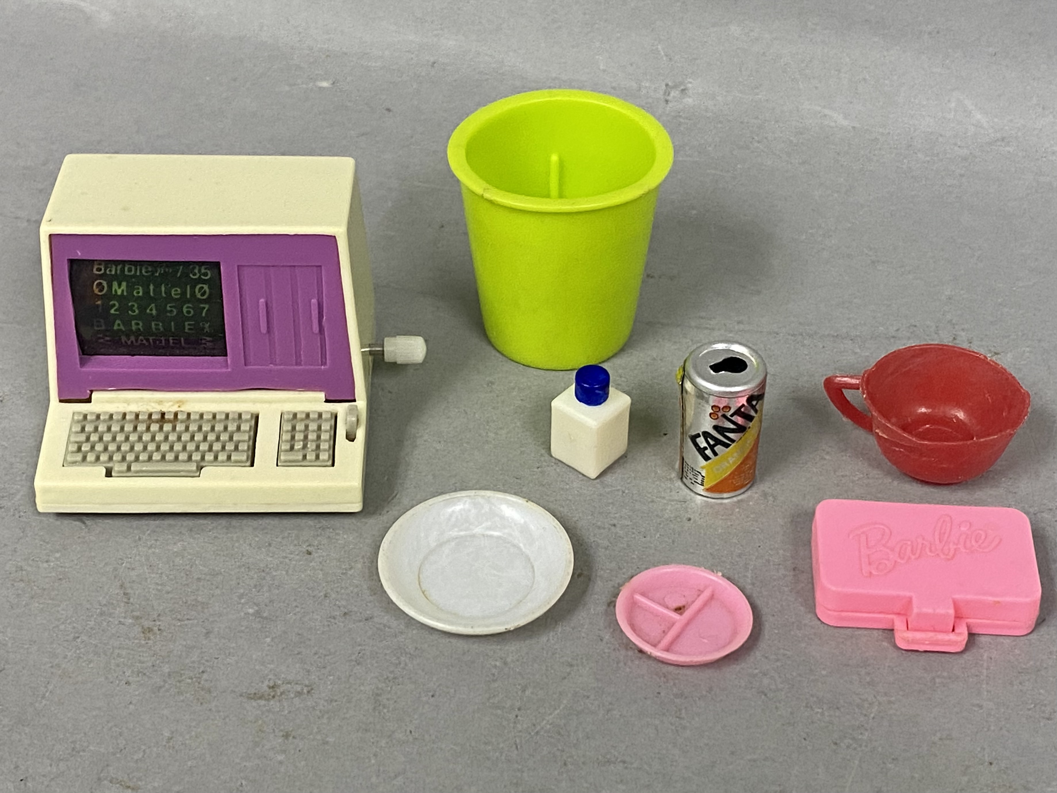 Vintage Doll Clothing & Accessories