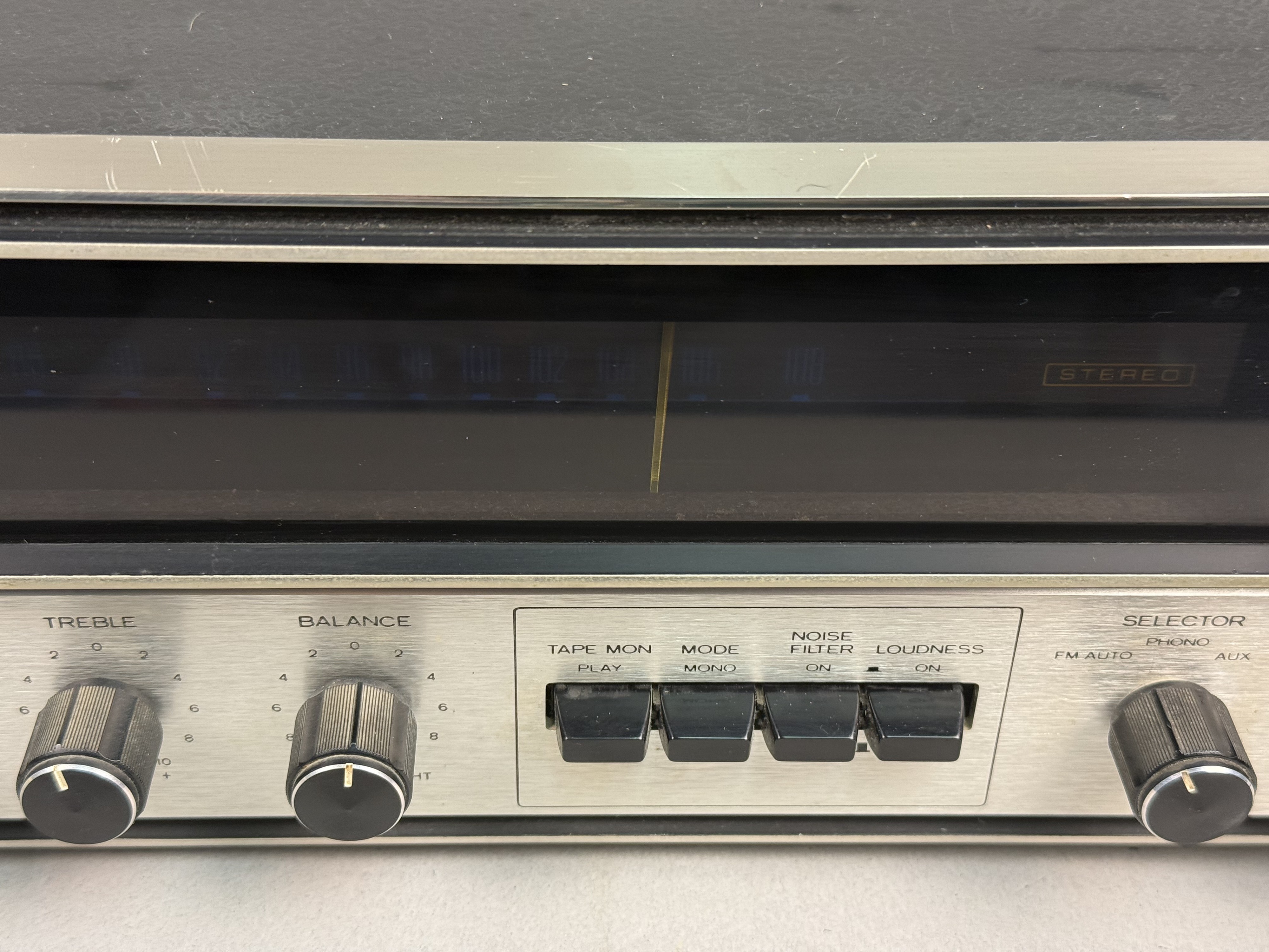 Kenwood KR-4130 Solid State Stereo Receiver