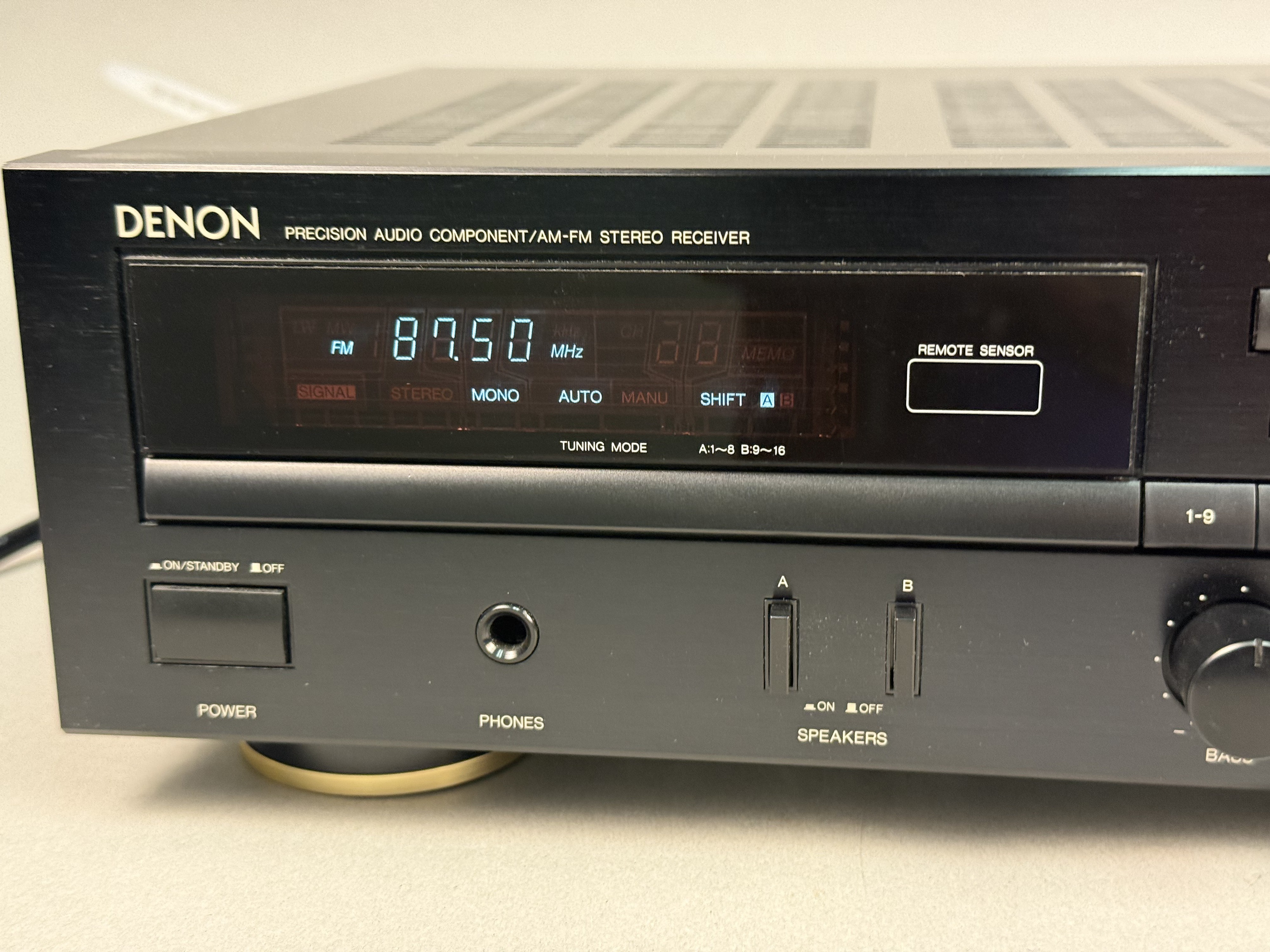 Denon DRA-325R Precision Stereo Receiver